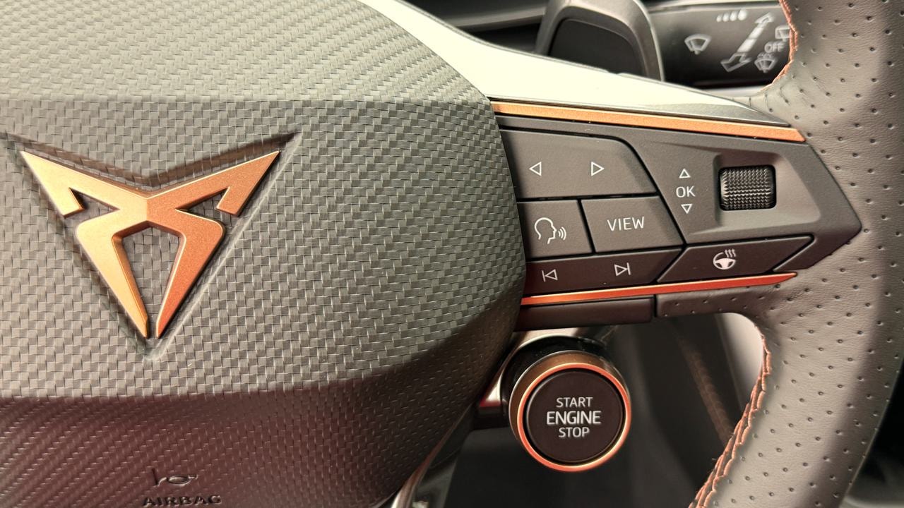 CUPRA Formentor 1.5 e-HYBRID pHEV DSG-image-9