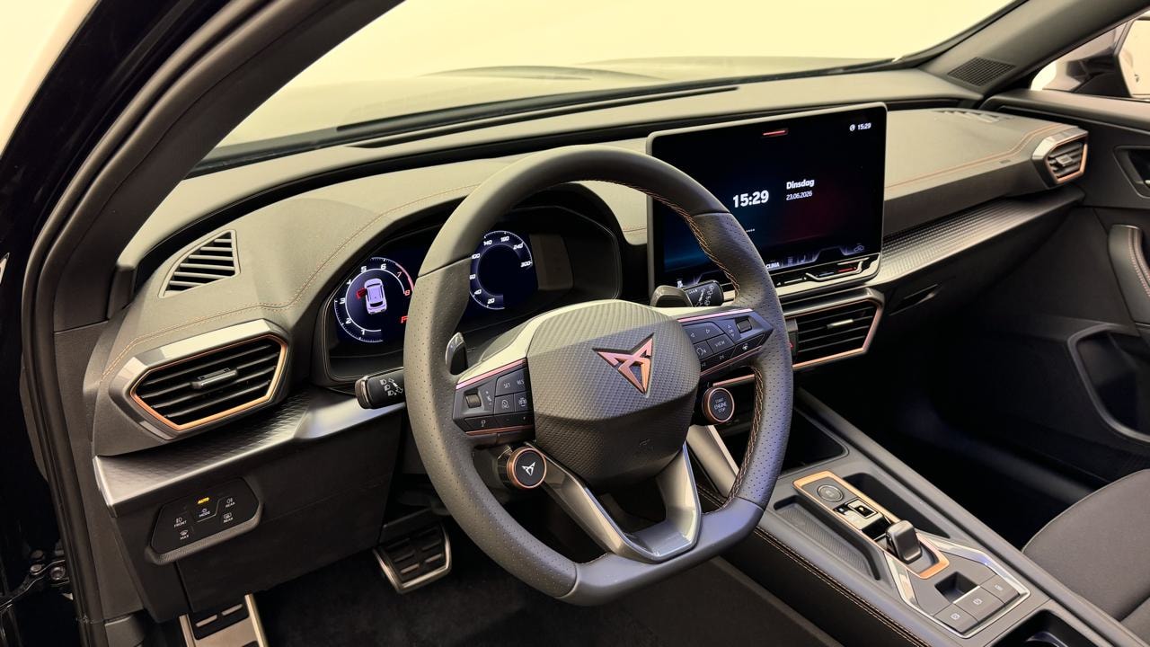 CUPRA Formentor 1.5 e-HYBRID pHEV DSG-image-6
