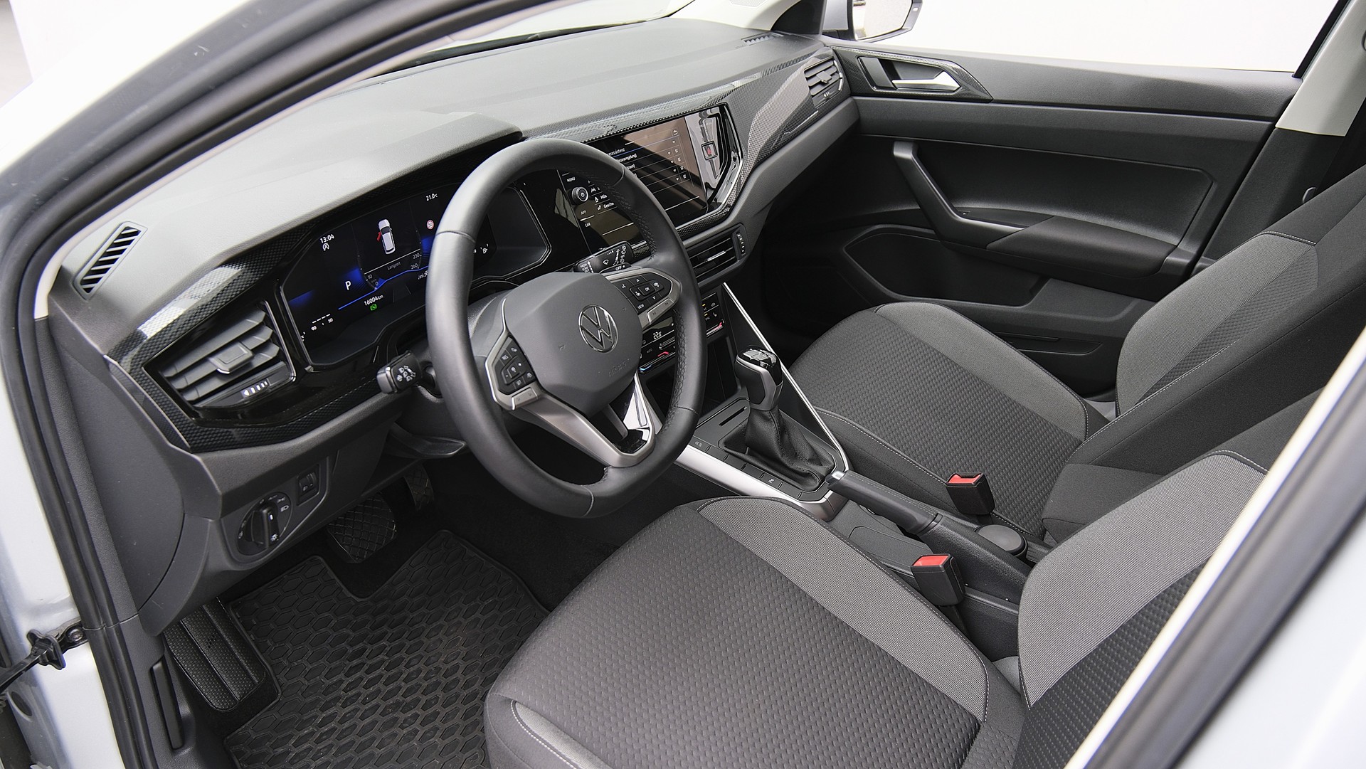VW Polo 1.0 TSI Life DSG-showroom-element-2