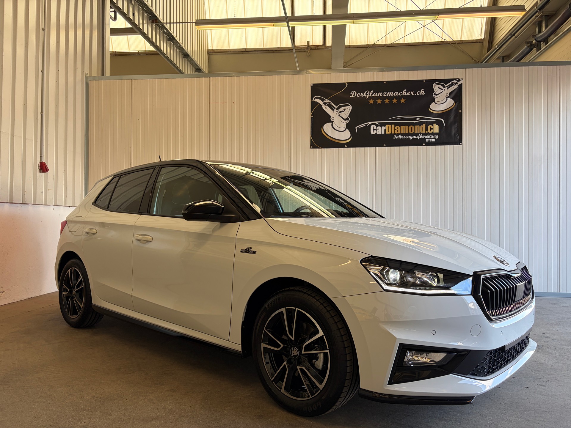 SKODA Fabia 1.5 TSI DSG "Monte Carlo" - Herstellergarantie bis 2030!-showroom-element-1