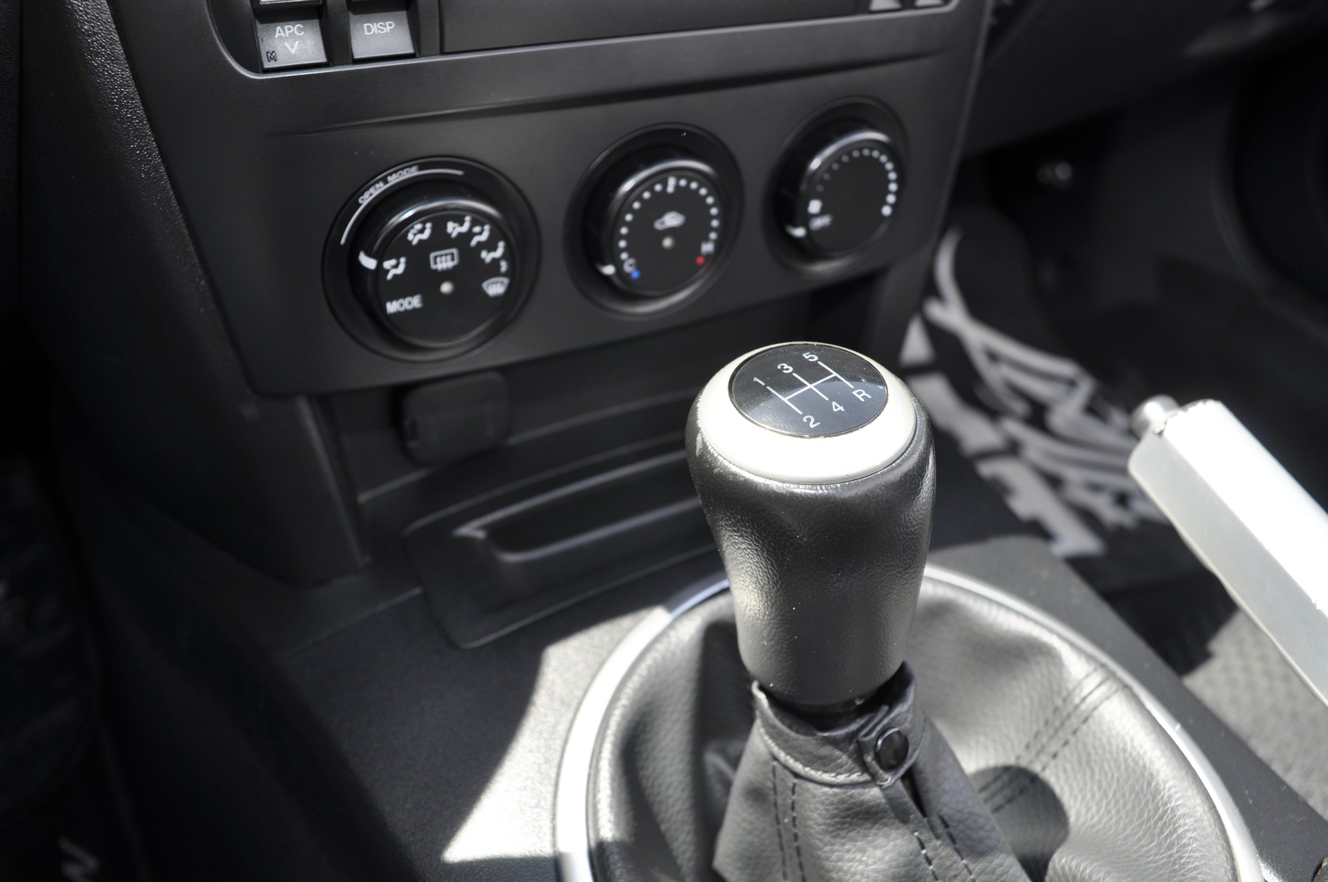 MAZDA MX-5 1.8i 16V Confort-image-13