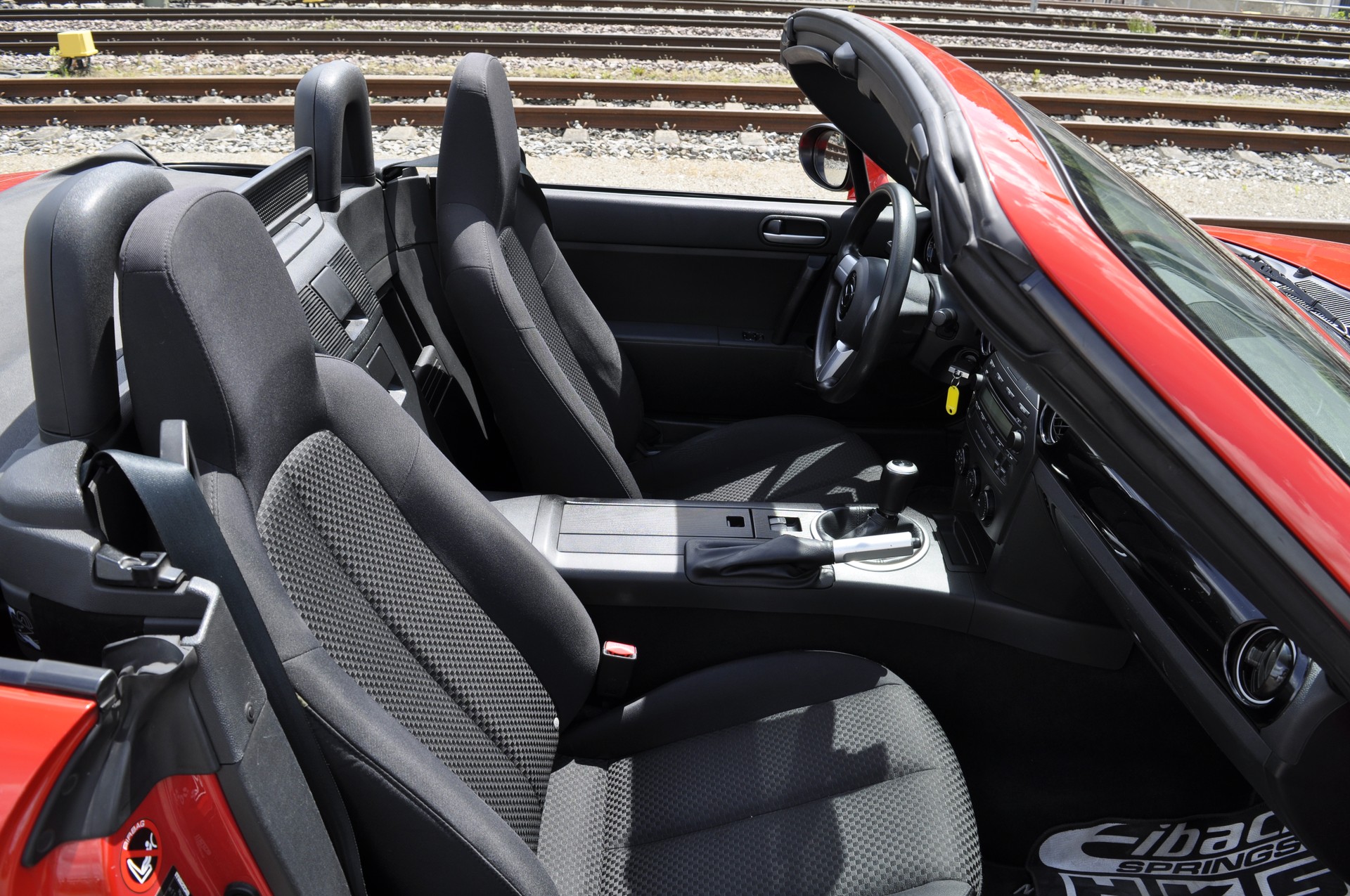 MAZDA MX-5 1.8i 16V Confort-image-12