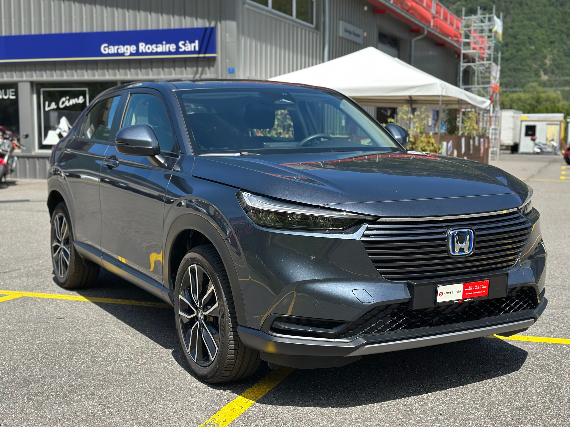 HONDA HR-V 1.5i-MMD Elegance CVT-showroom-element-3