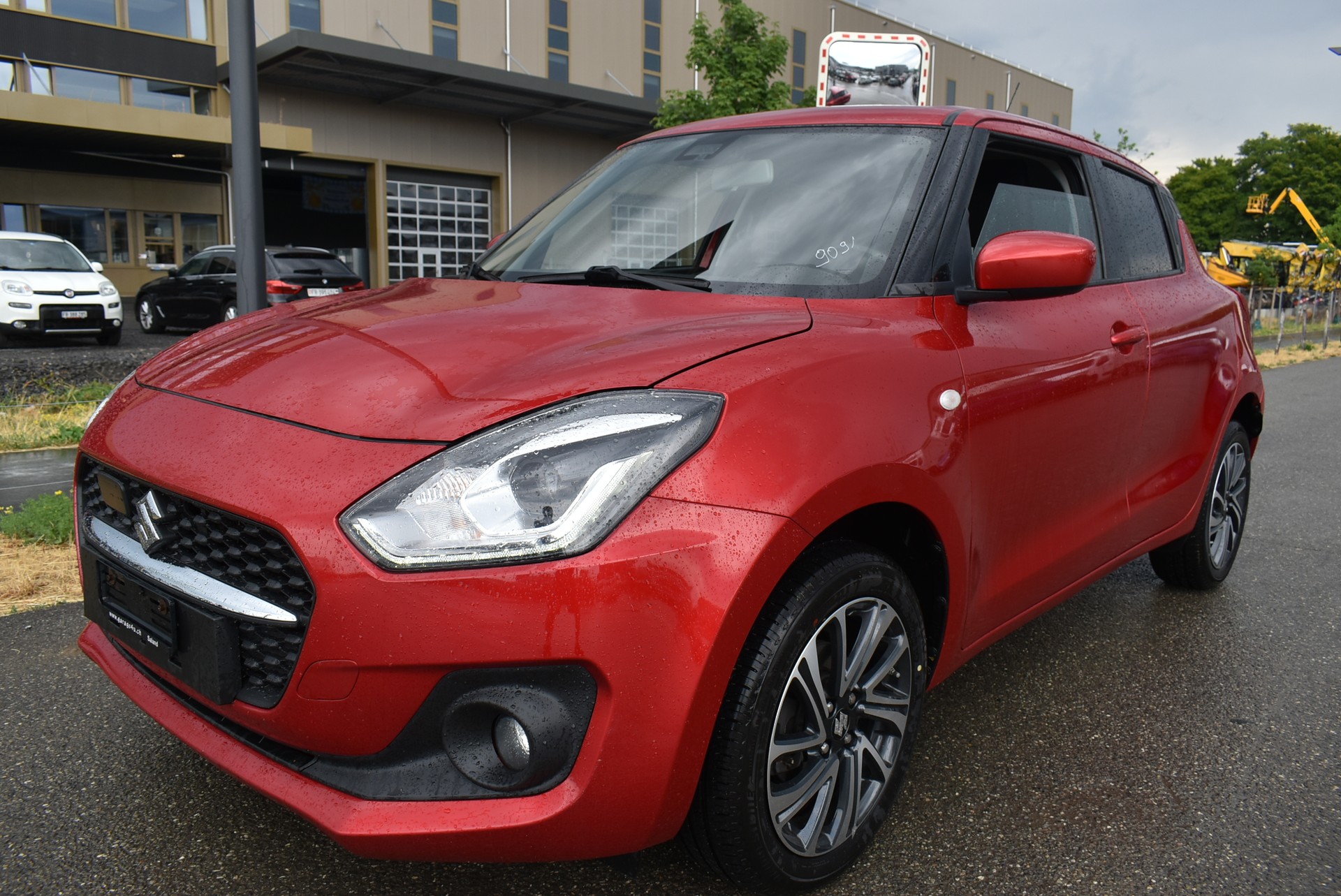 SUZUKI Swift 1.2 Compact + 4x4 Hybrid