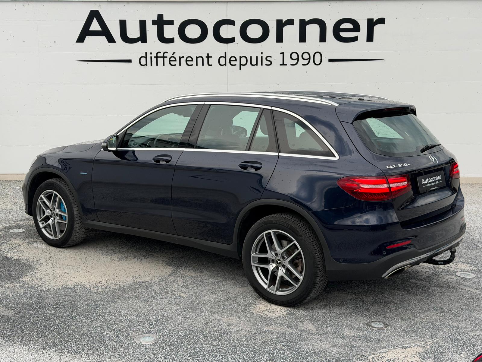 MERCEDES-BENZ GLC 350 e 4Matic 7G-Tronic-showroom-element-3
