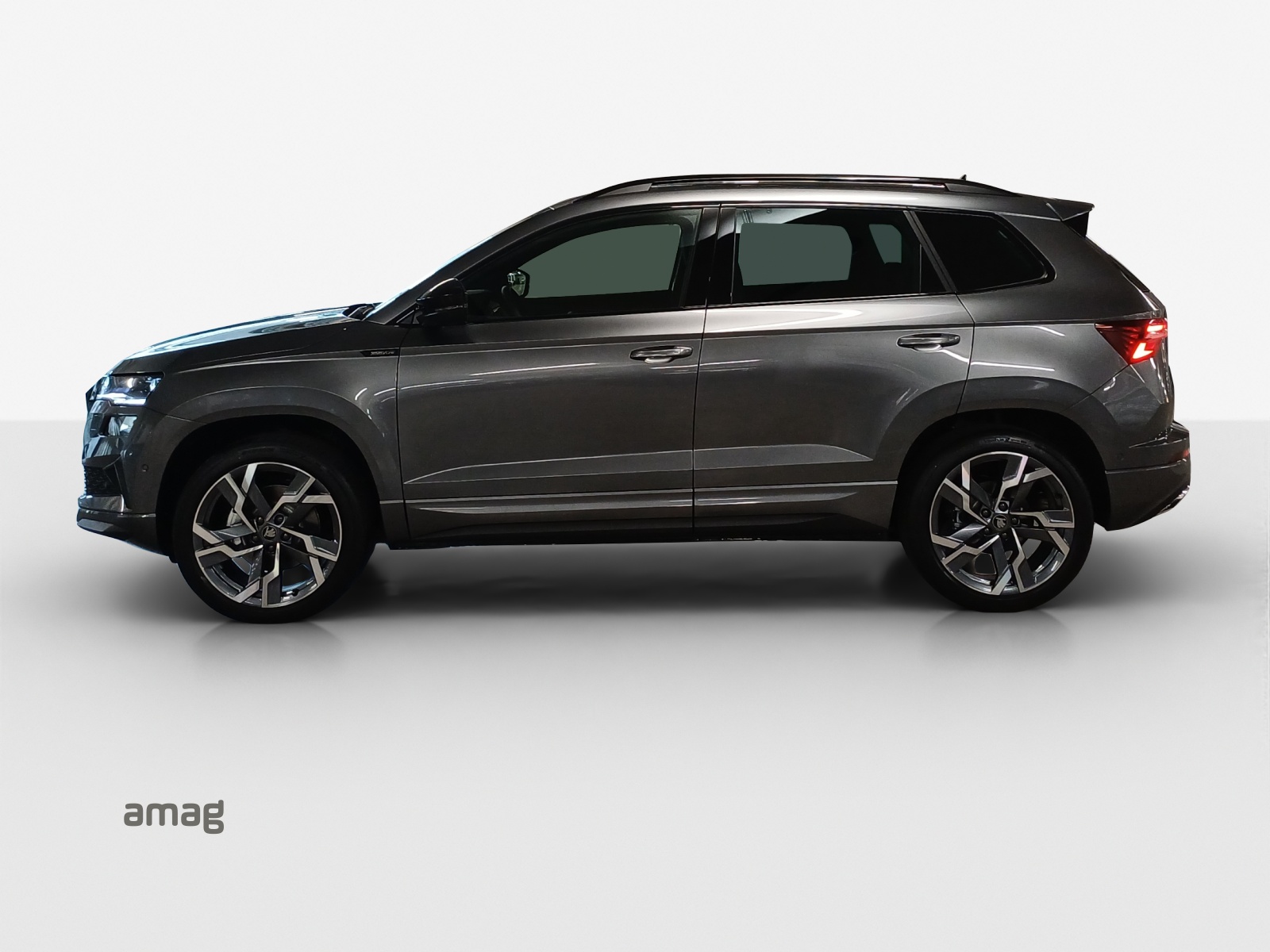 SKODA Karoq 2.0 TSI SportLine 4x4 DSG-showroom-element-1
