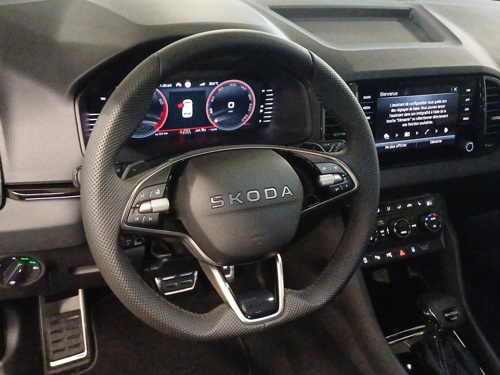 SKODA Karoq 2.0 TSI SportLine 4x4 DSG-image-9
