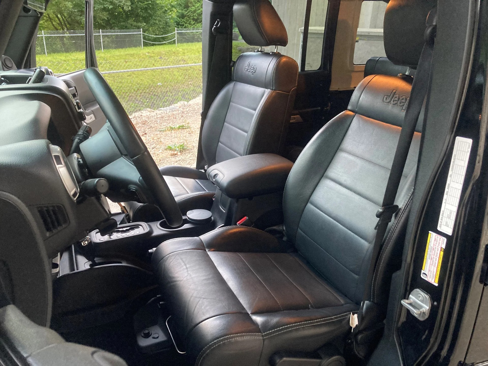 JEEP Sahara JK-image-4
