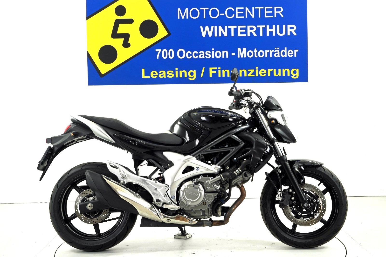 SUZUKI SFV 650 A Gladius-image-0