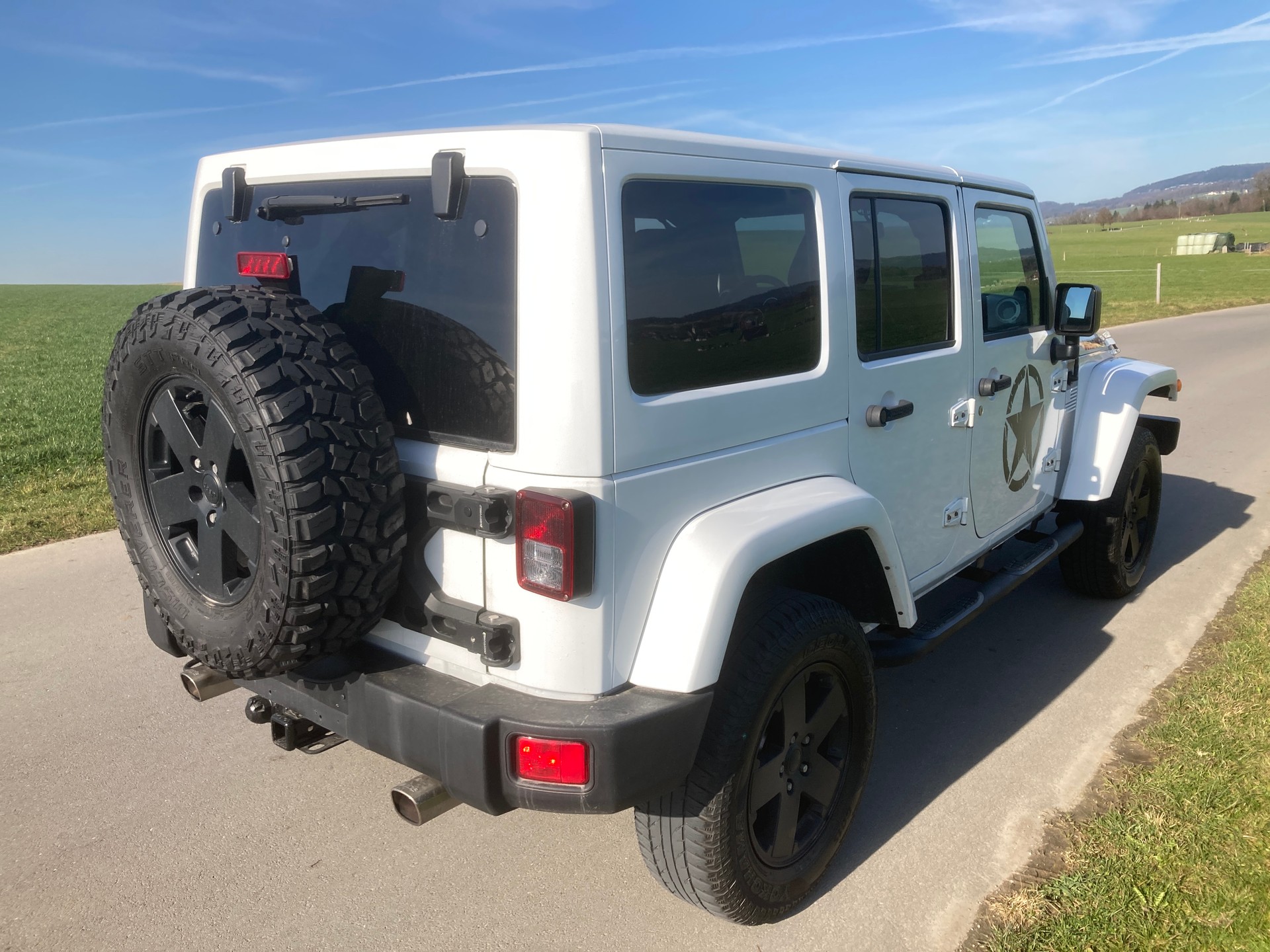 JEEP Wrangler 3.6 Unlimited Sahara Automatic hardtop-showroom-element-2