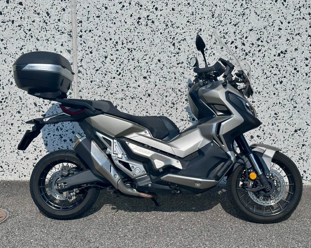 HONDA X-ADV 750 ABS-image-0
