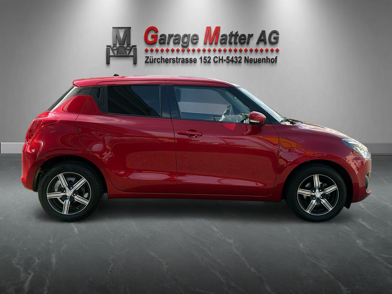 SUZUKI Swift 1.0 T Compact Top-showroom-element-3