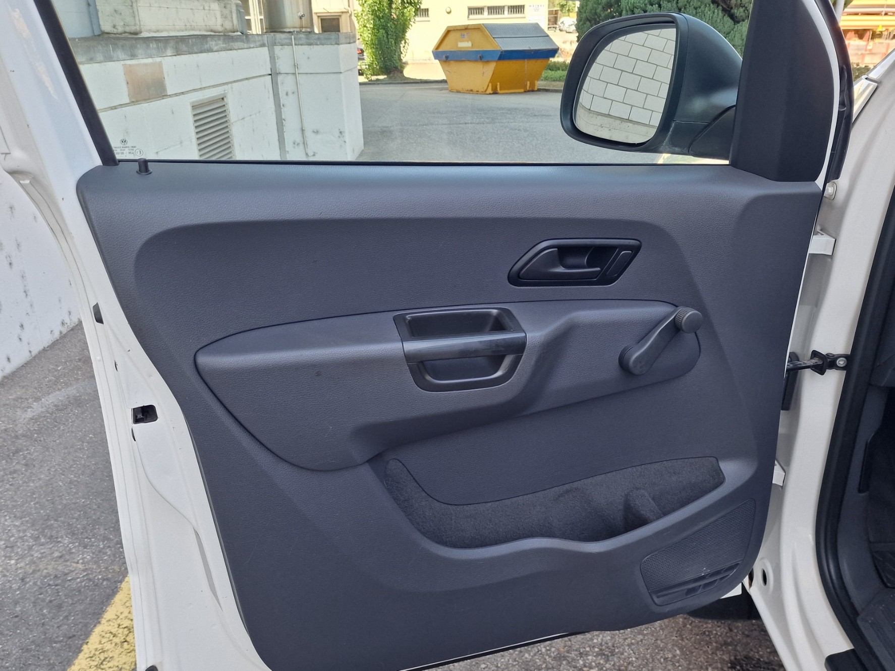 VW Amarok 2.0 TDI Trendline 4Motion permanent-image-6