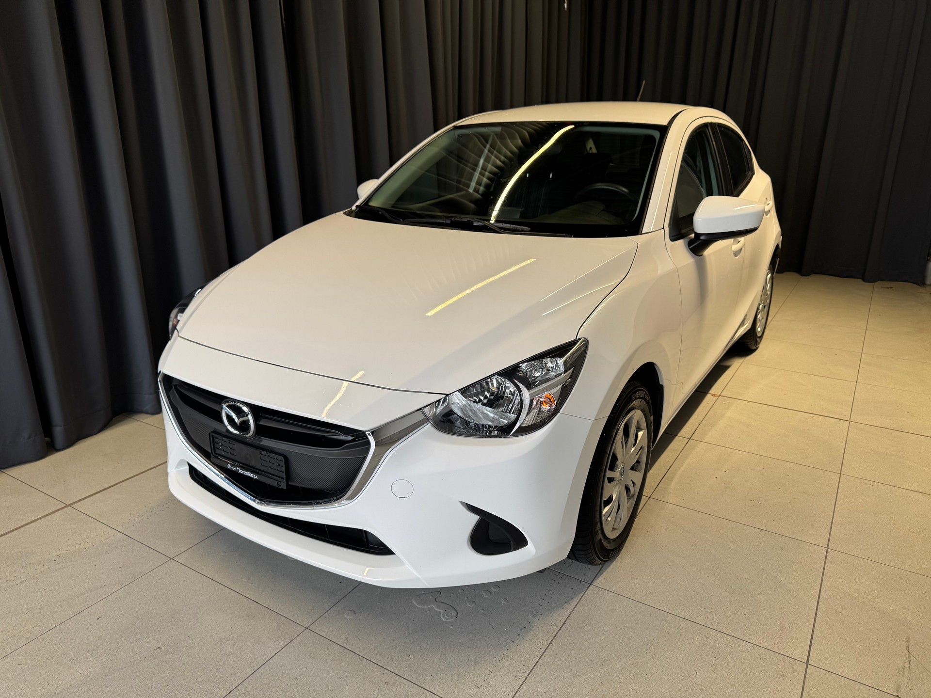 MAZDA 2 SKYACTIV-G 75 Challenge (54)-showroom-element-2