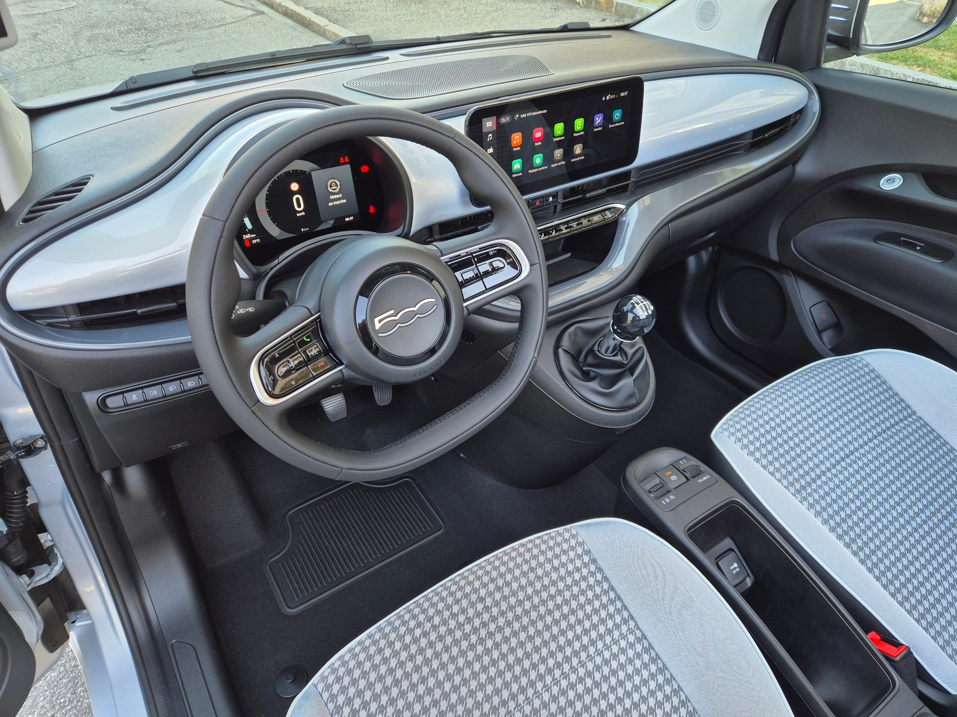 FIAT 500C 1.0 FireFly MHD Dolcevita-image-13