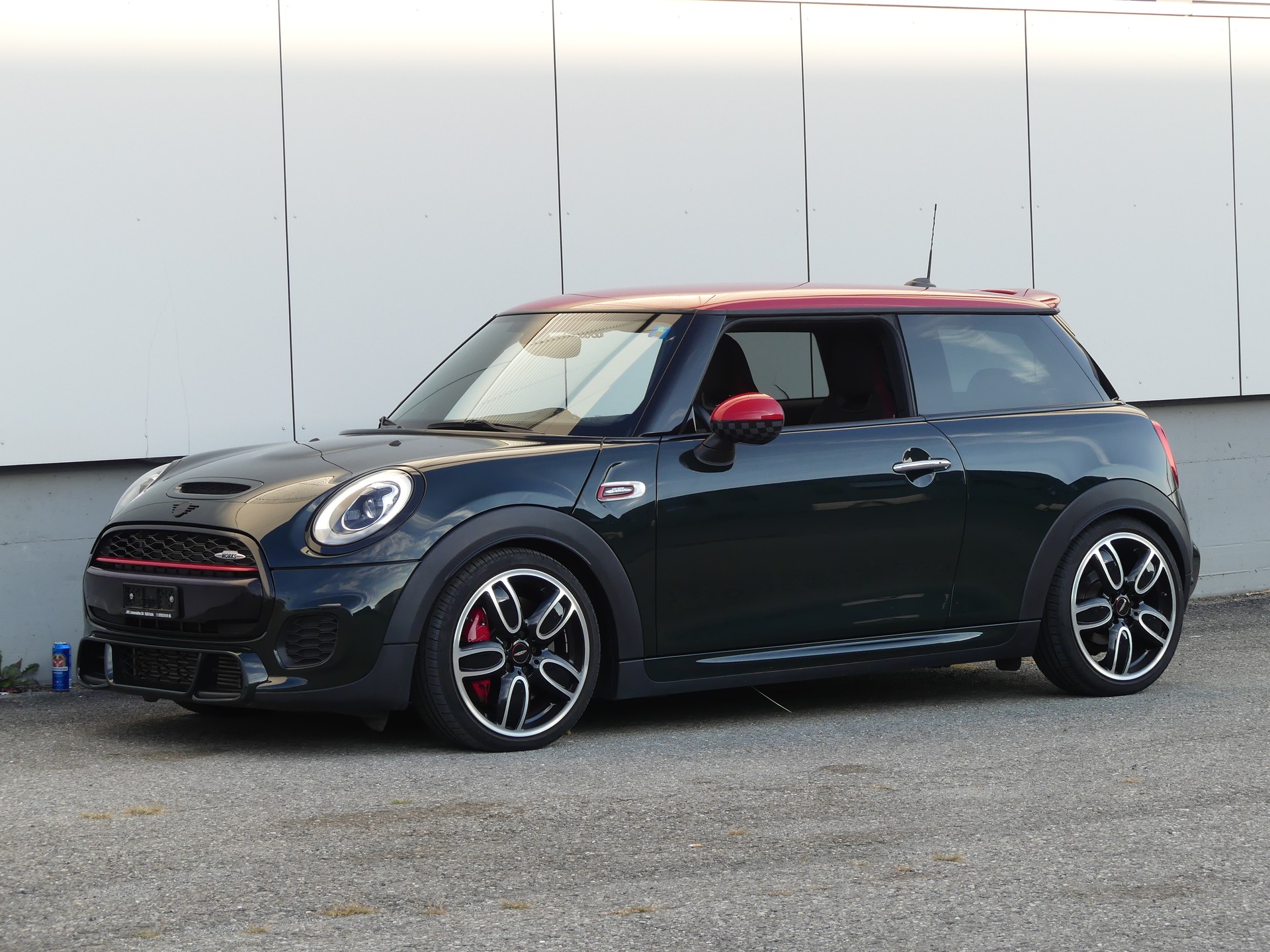MINI Cooper JCW-image-3