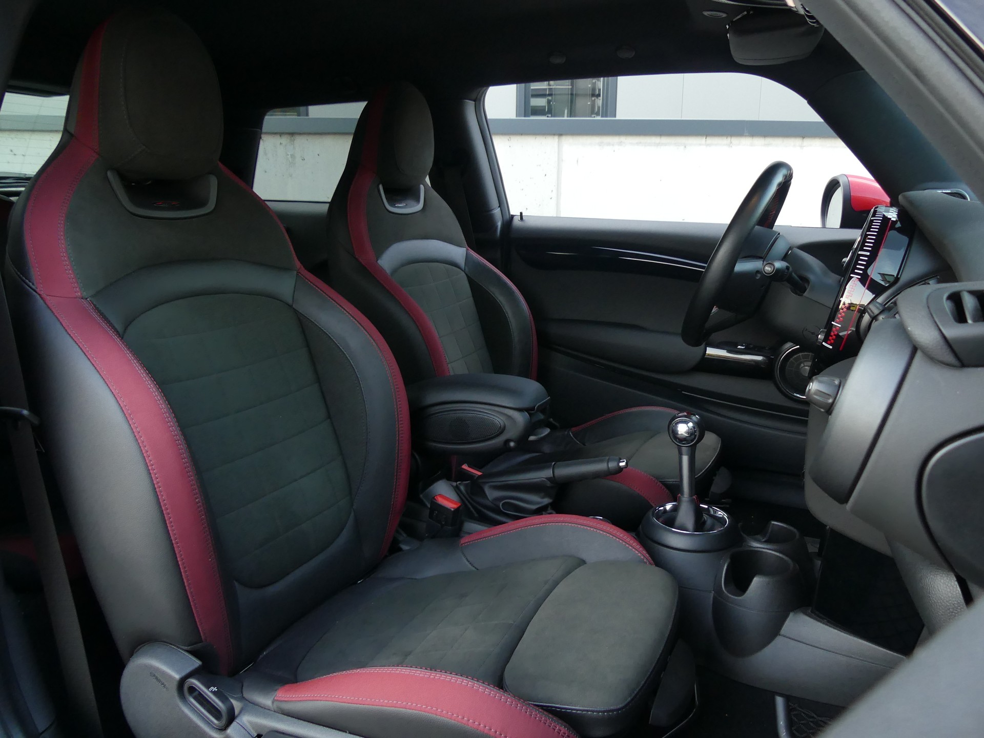 MINI Cooper JCW-image-8