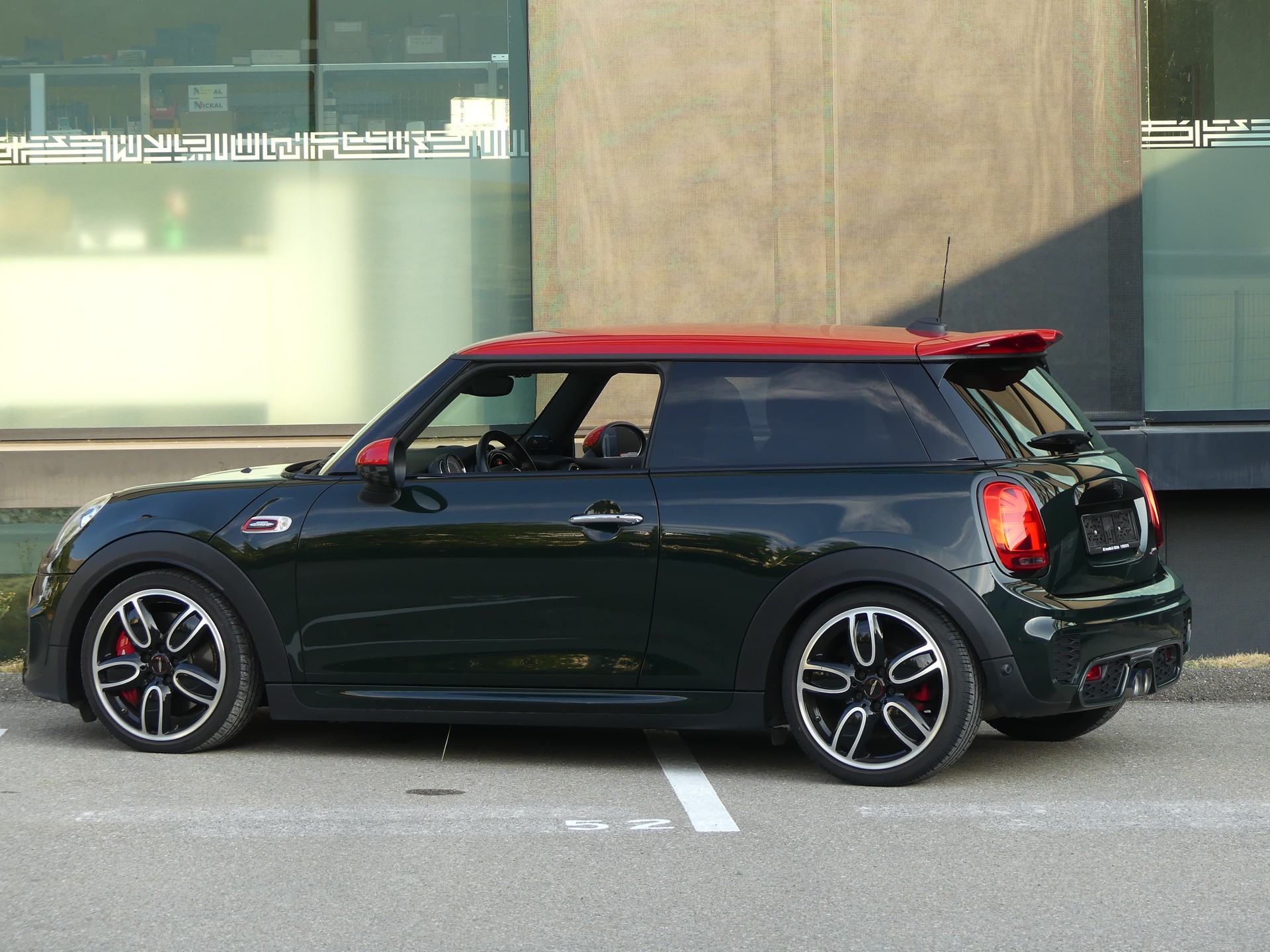 MINI Cooper JCW-image-14