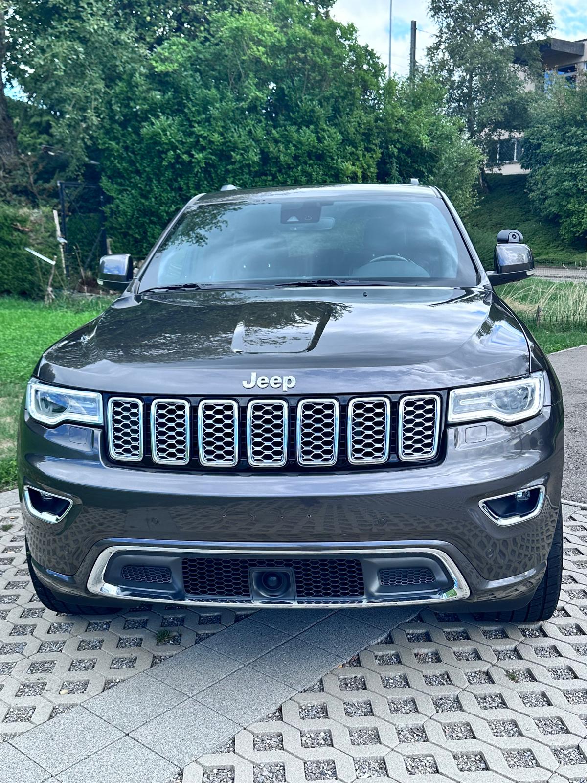 JEEP 3.0 CRD 250 Overland-image-2
