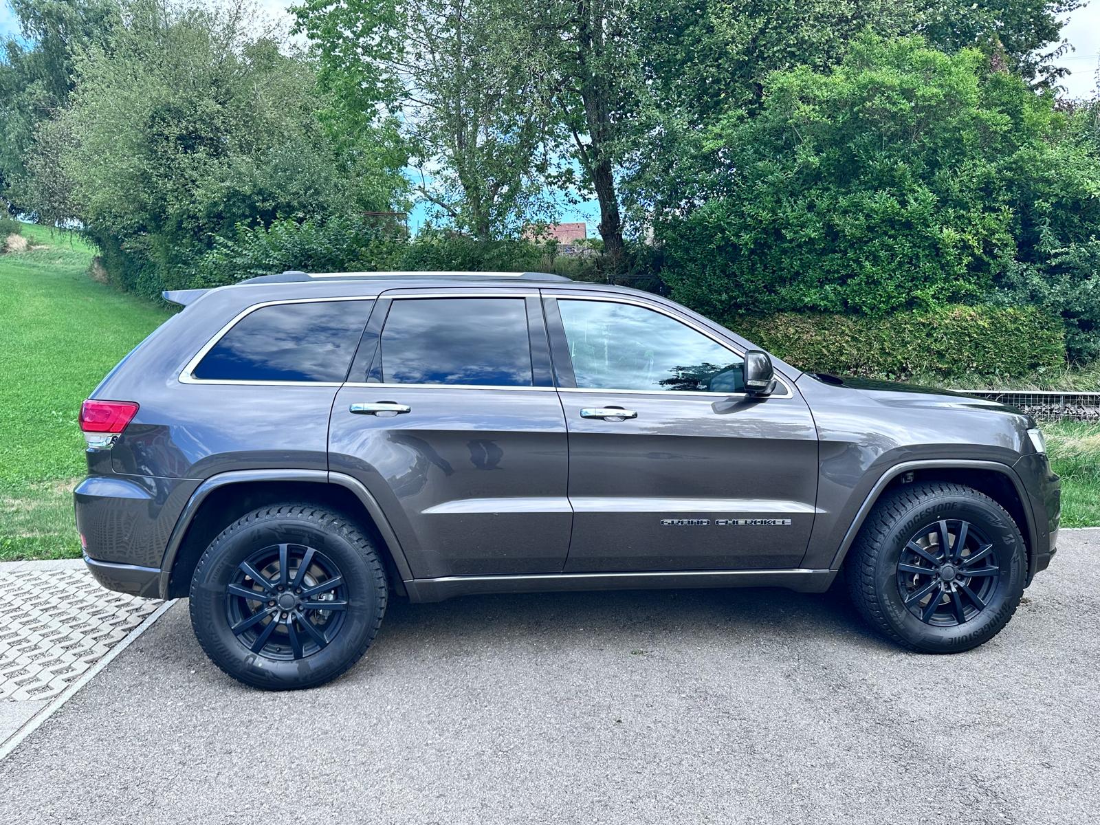 JEEP 3.0 CRD 250 Overland-image-4
