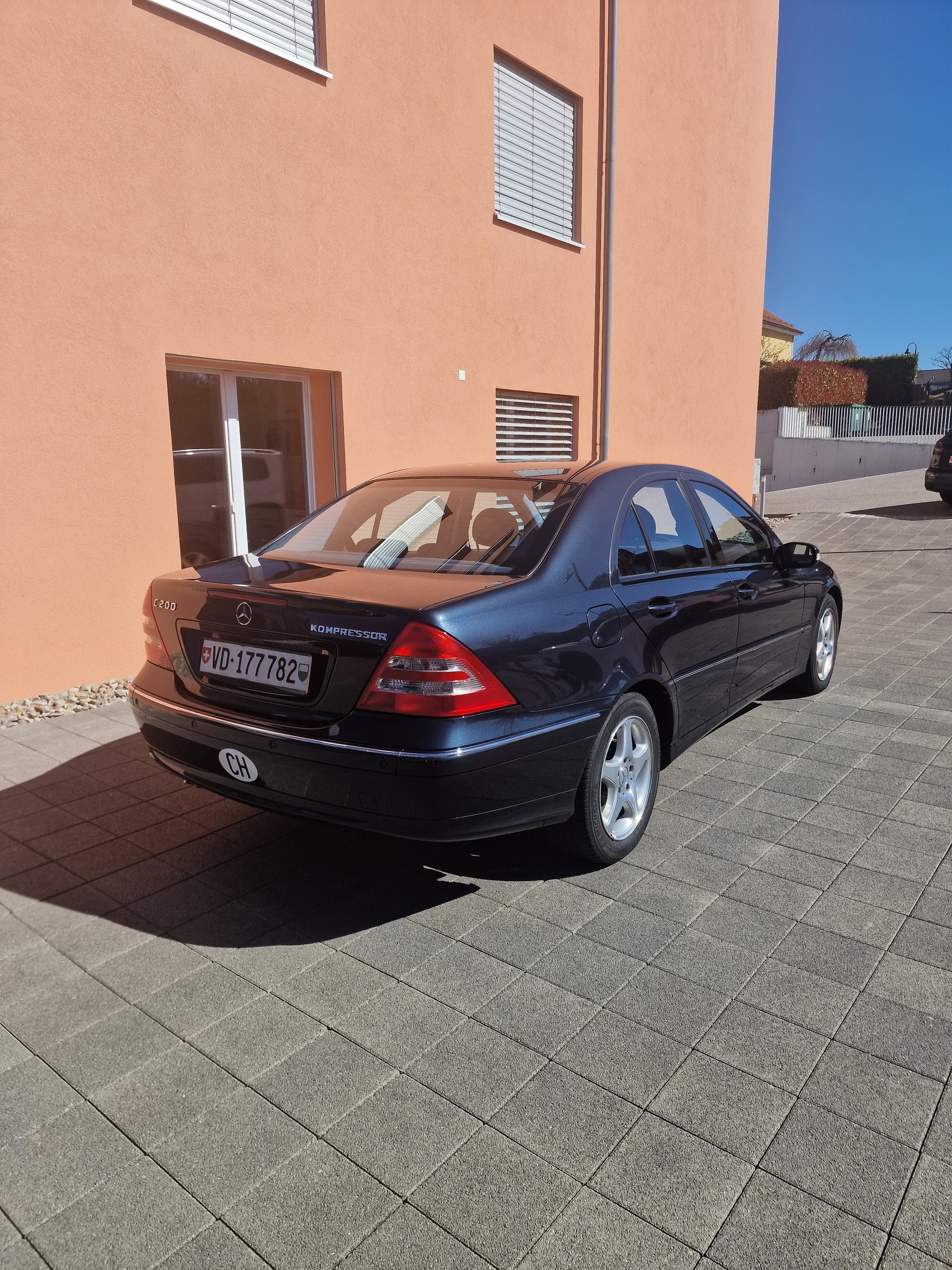 MERCEDES-BENZ C 200 Kompressor-image-3
