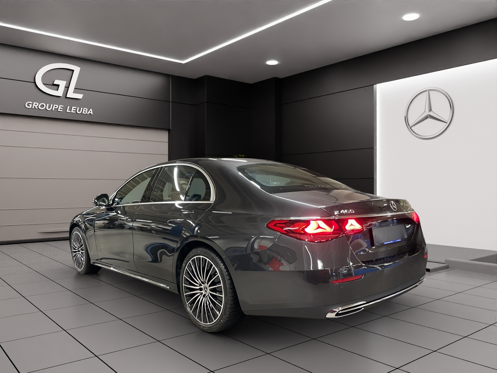 MERCEDES-BENZ E 450 9G-Tronic 4Matic-showroom-element-2