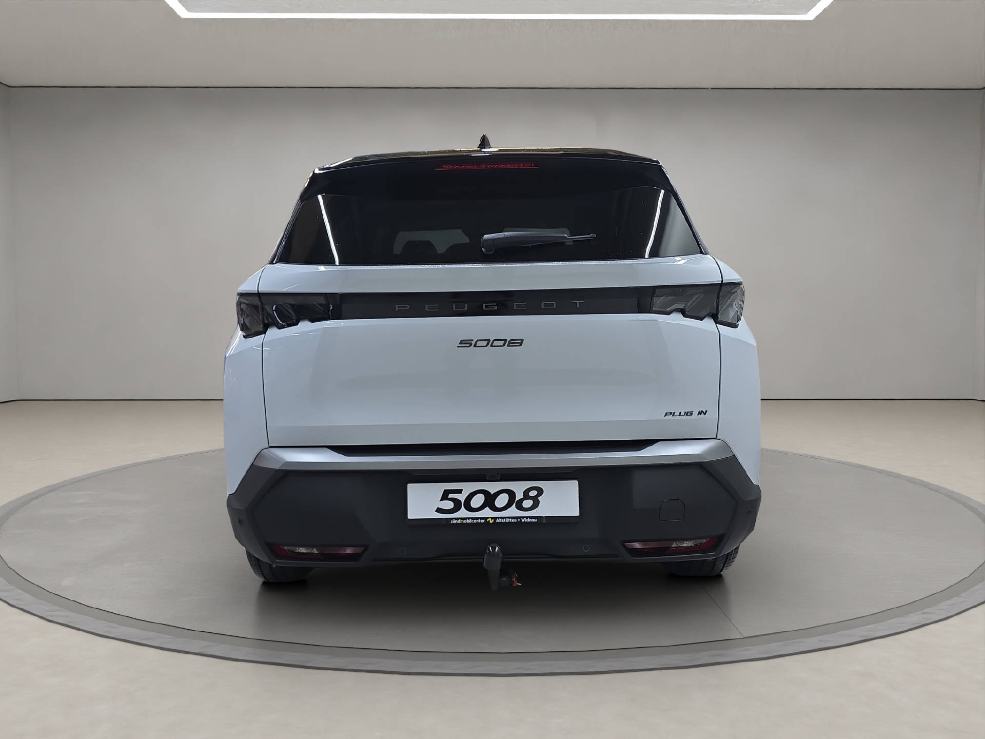 PEUGEOT 5008 1.6 PHEV 225 GT Exclusive-image-4