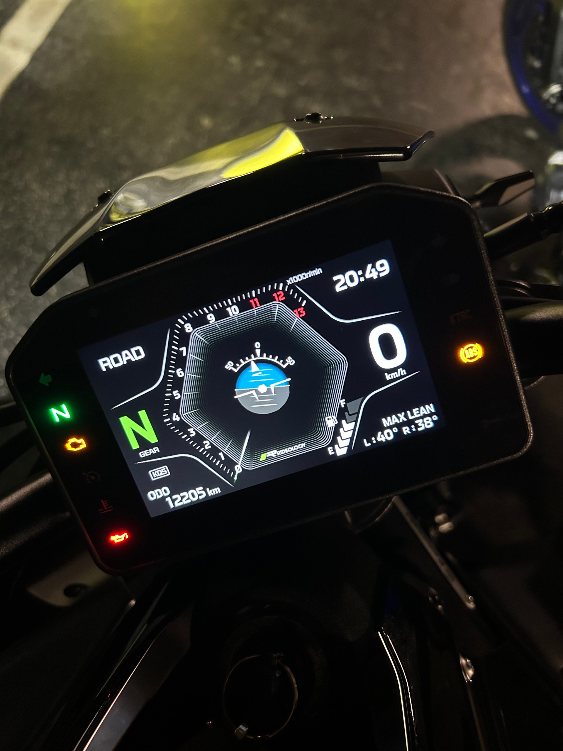 KAWASAKI Z 900-image-4