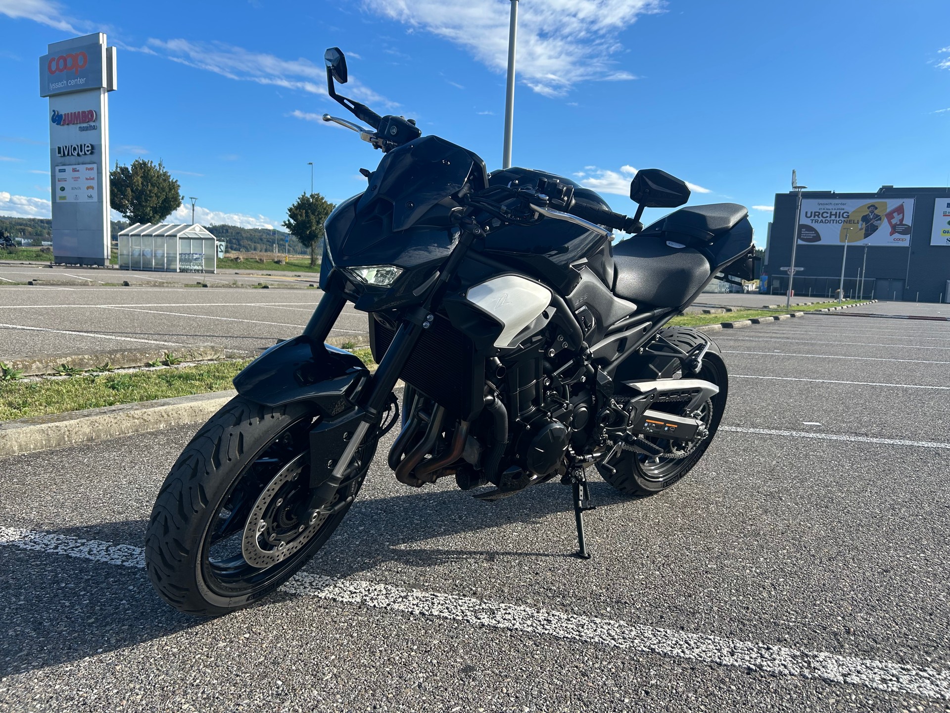 KAWASAKI Z 900-image-3
