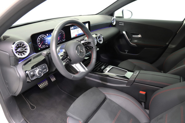 MERCEDES-BENZ A 180-image-7