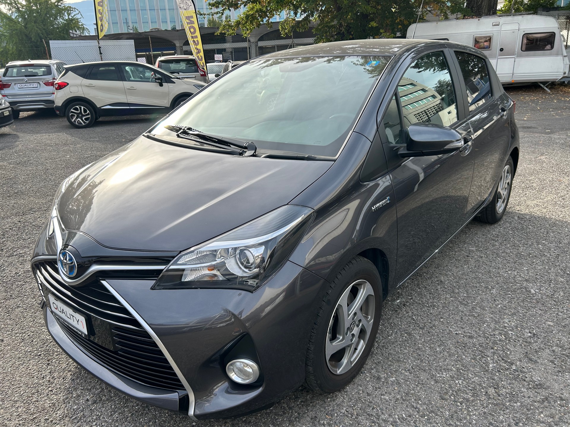 TOYOTA Yaris 1.5 VVT-i Hybrid Swiss Trend e-CVT