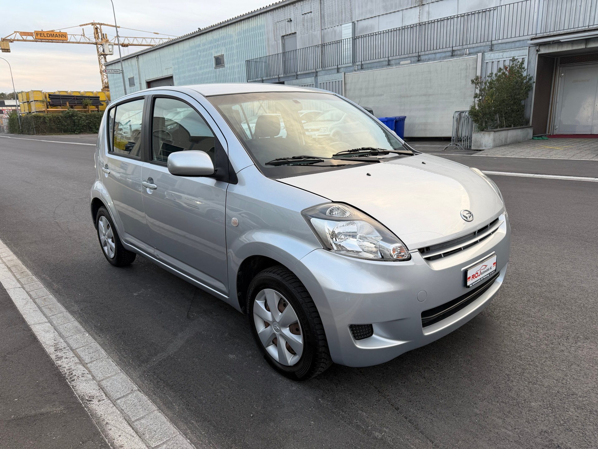 DAIHATSU Sirion 1.3 Automatic-showroom-element-3