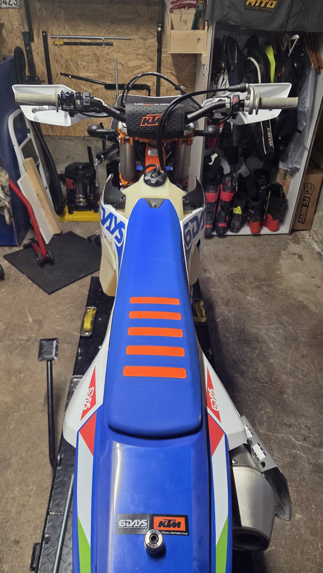 KTM 350 EXC-F 4-T Six Days-image-2