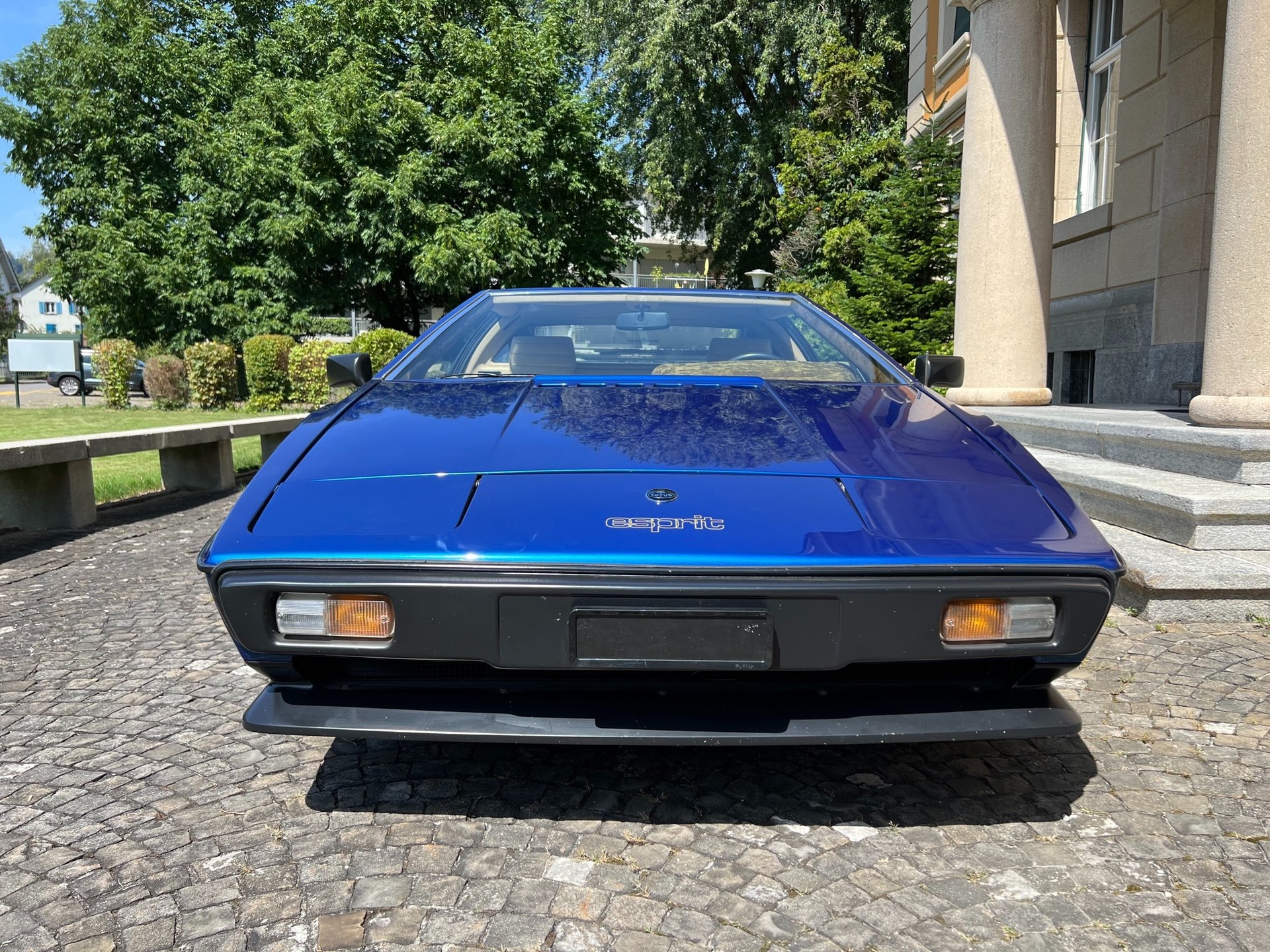 LOTUS ESPRIT S 2-image-7