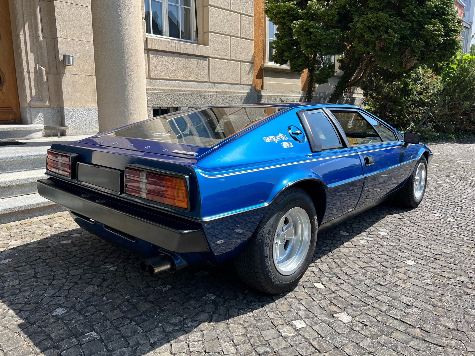 LOTUS ESPRIT S 2-image-8