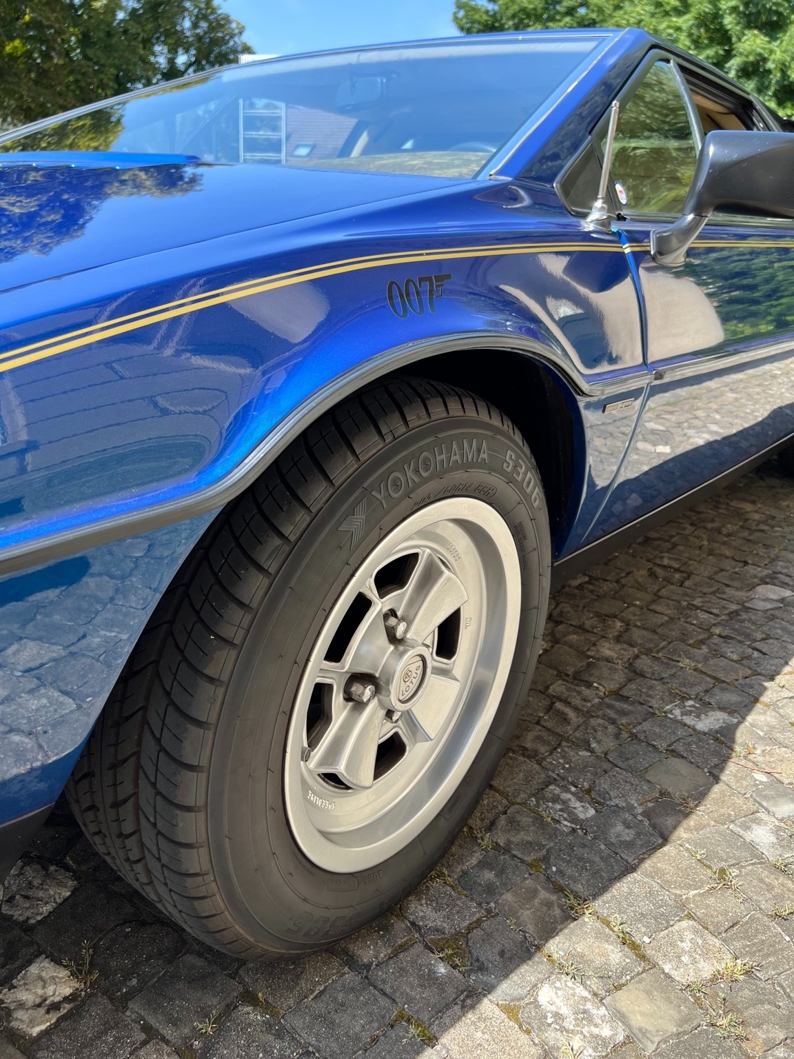 LOTUS ESPRIT S 2-image-15