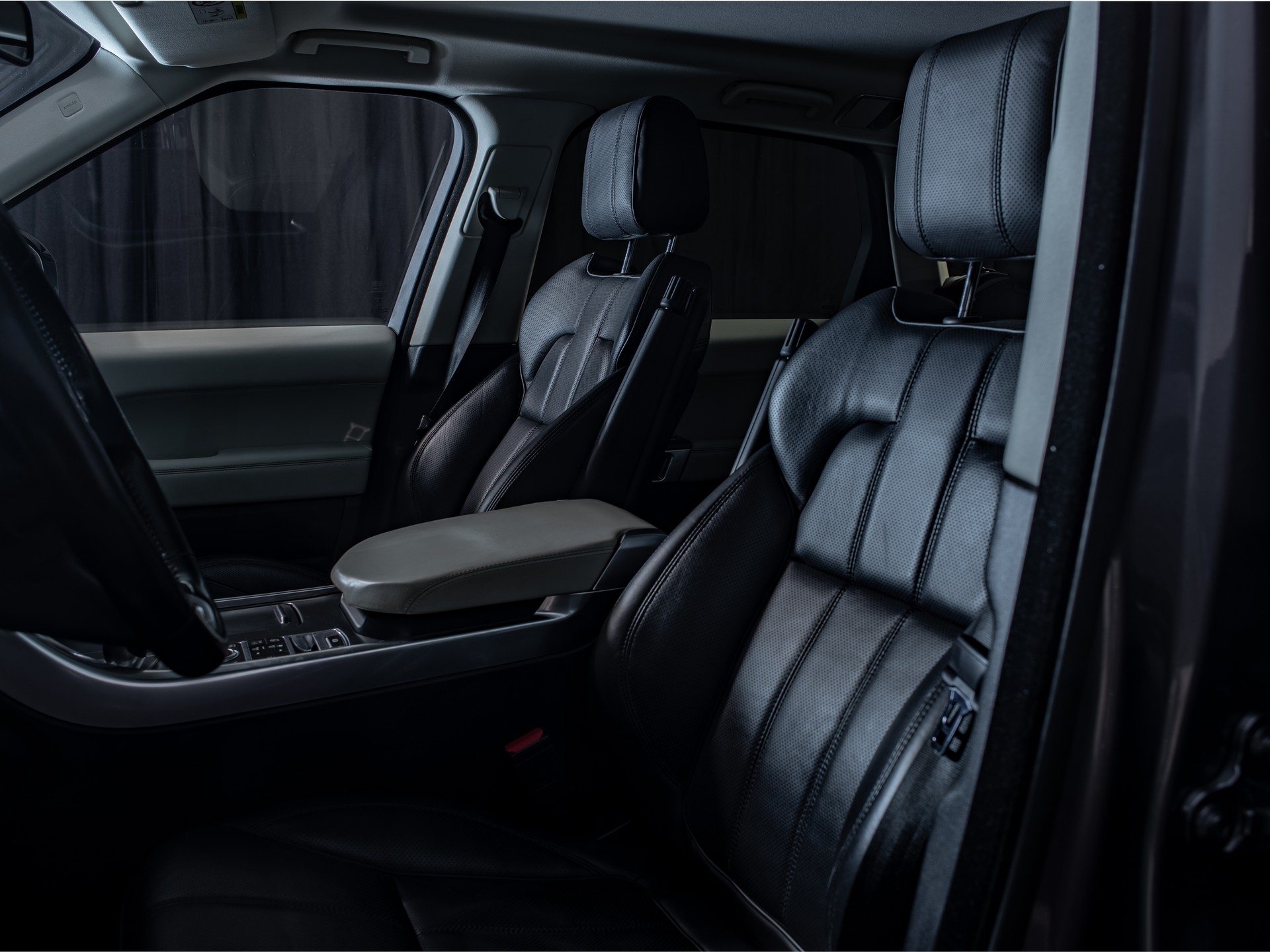 LAND ROVER Range Rover Sport 3.0 SDV6 HSE Automatic-image-6