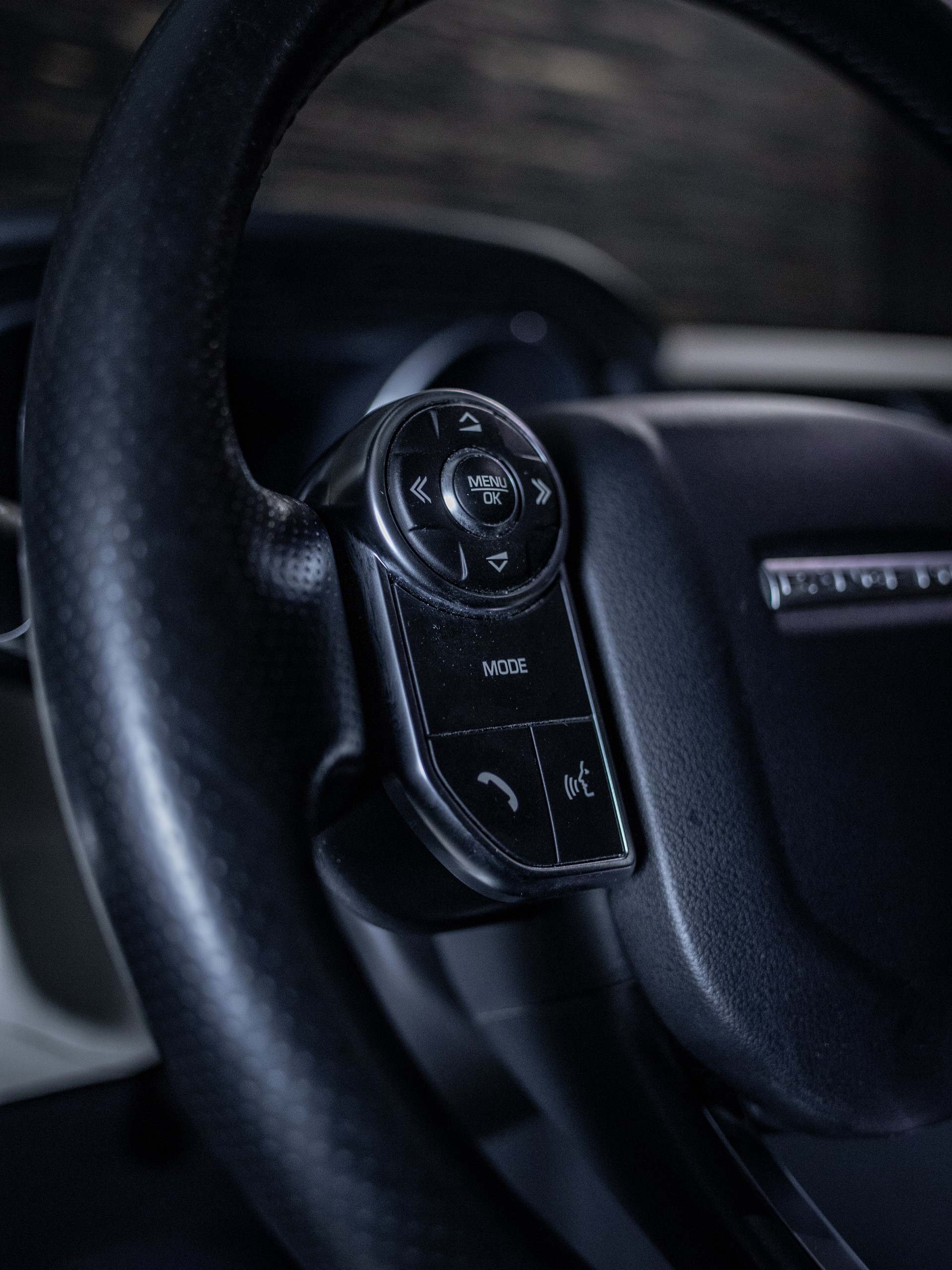 LAND ROVER Range Rover Sport 3.0 SDV6 HSE Automatic-image-18