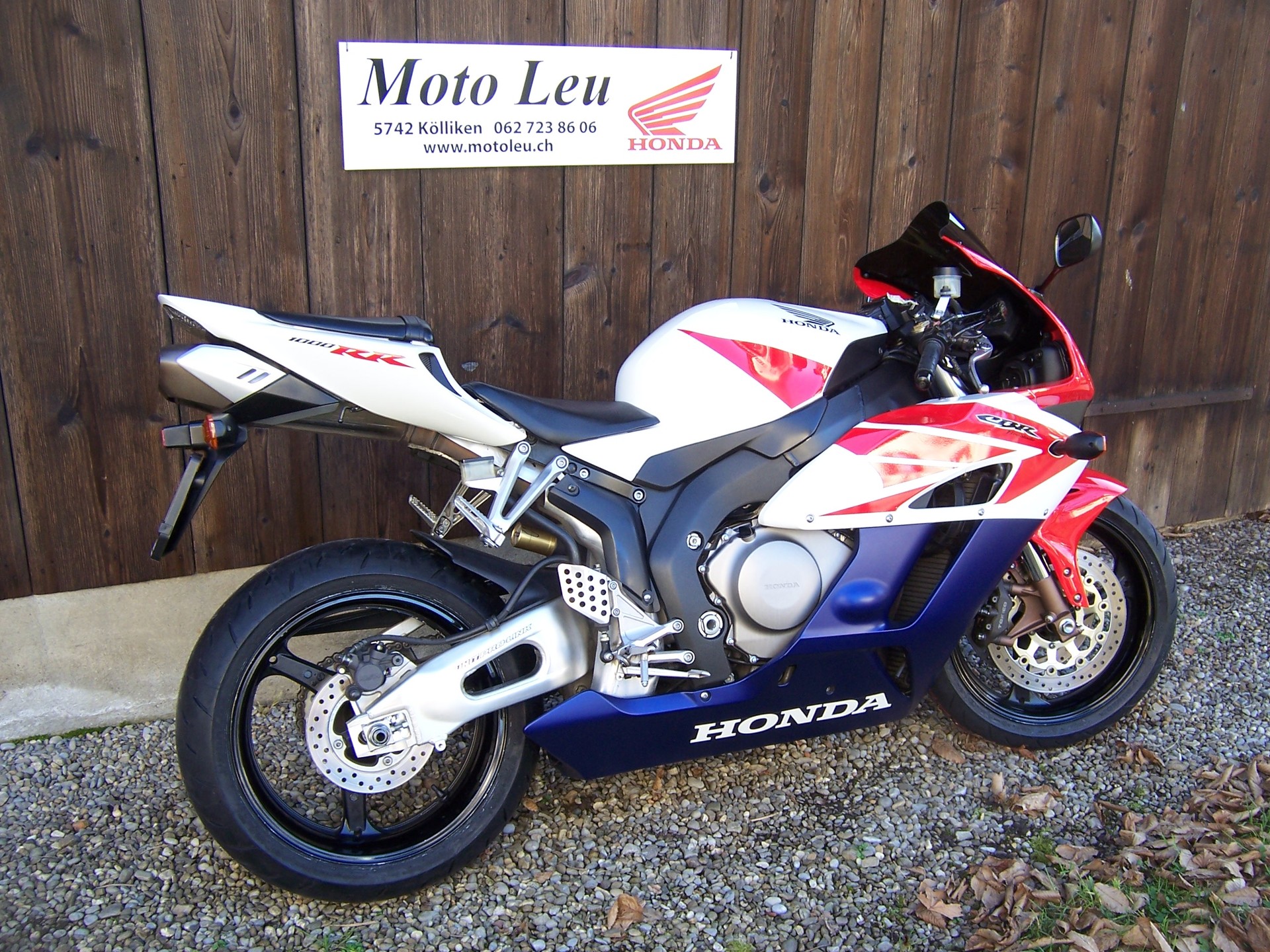 HONDA CBR 1000 RR-image-3