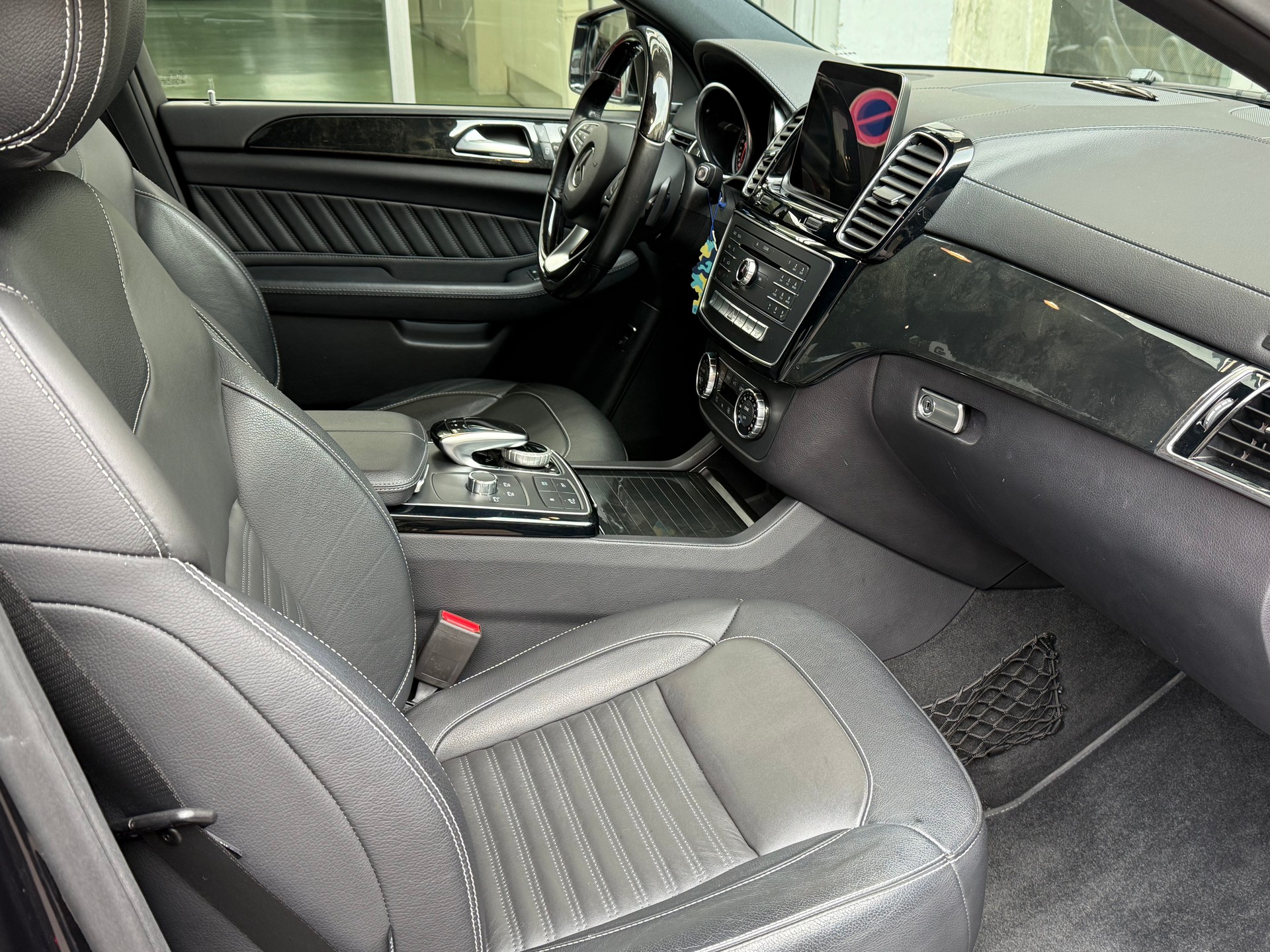 MERCEDES-BENZ GLE Coupé 350 d 4Matic 9G-Tronic-image-5