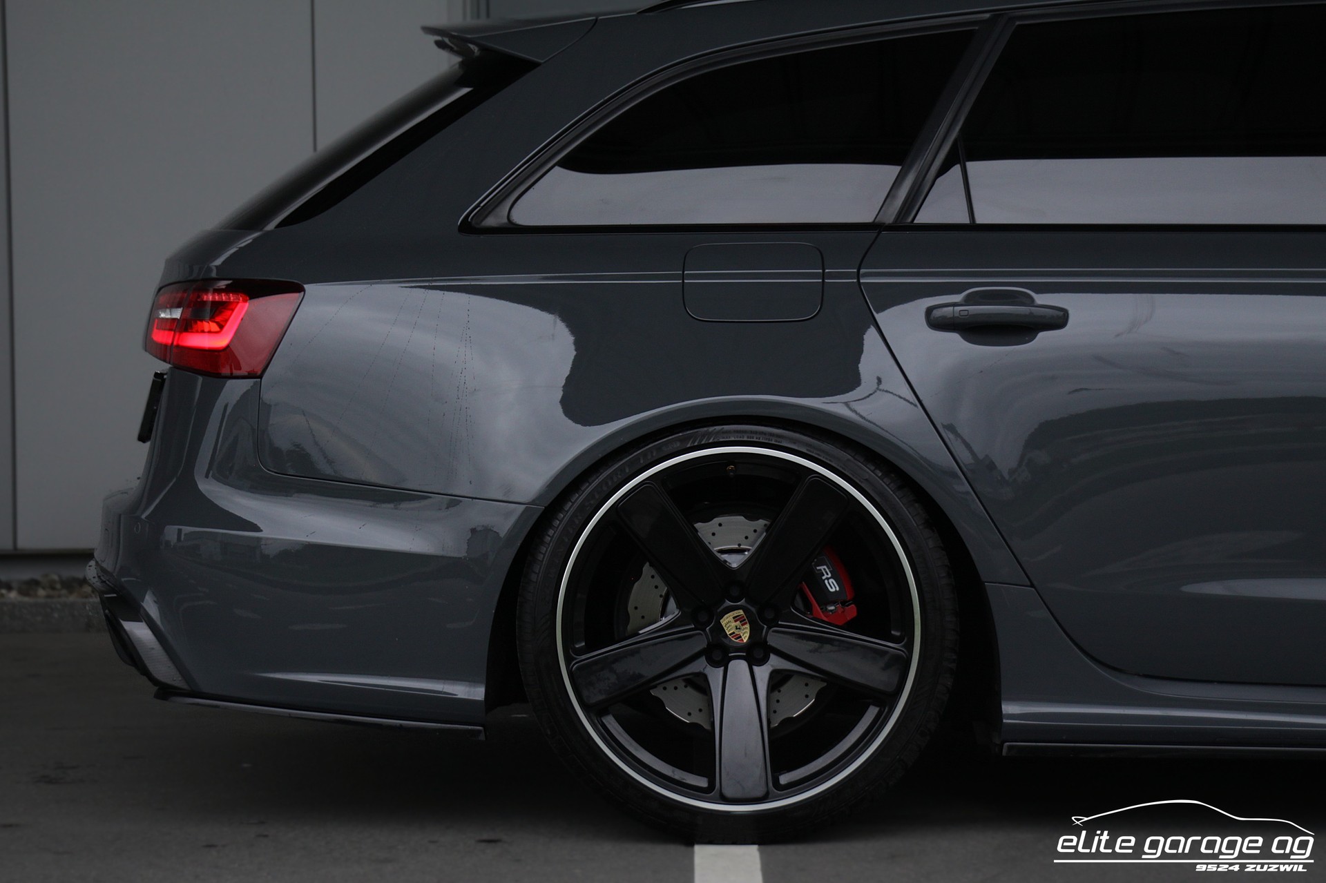 AUDI RS6 Avant 4.0 TFSI V8 RS2-HOMMAGE-image-11