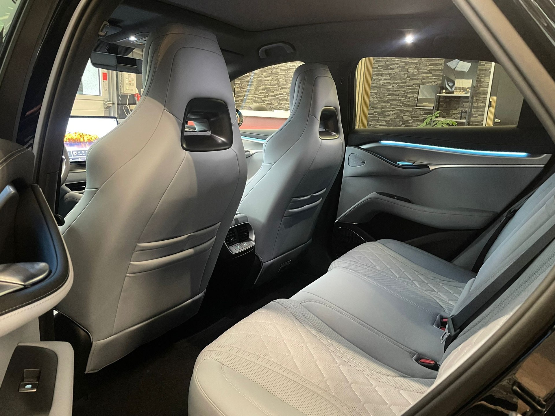 BYD Sealion 7 91,3 kWh Excellence AWD-image-13