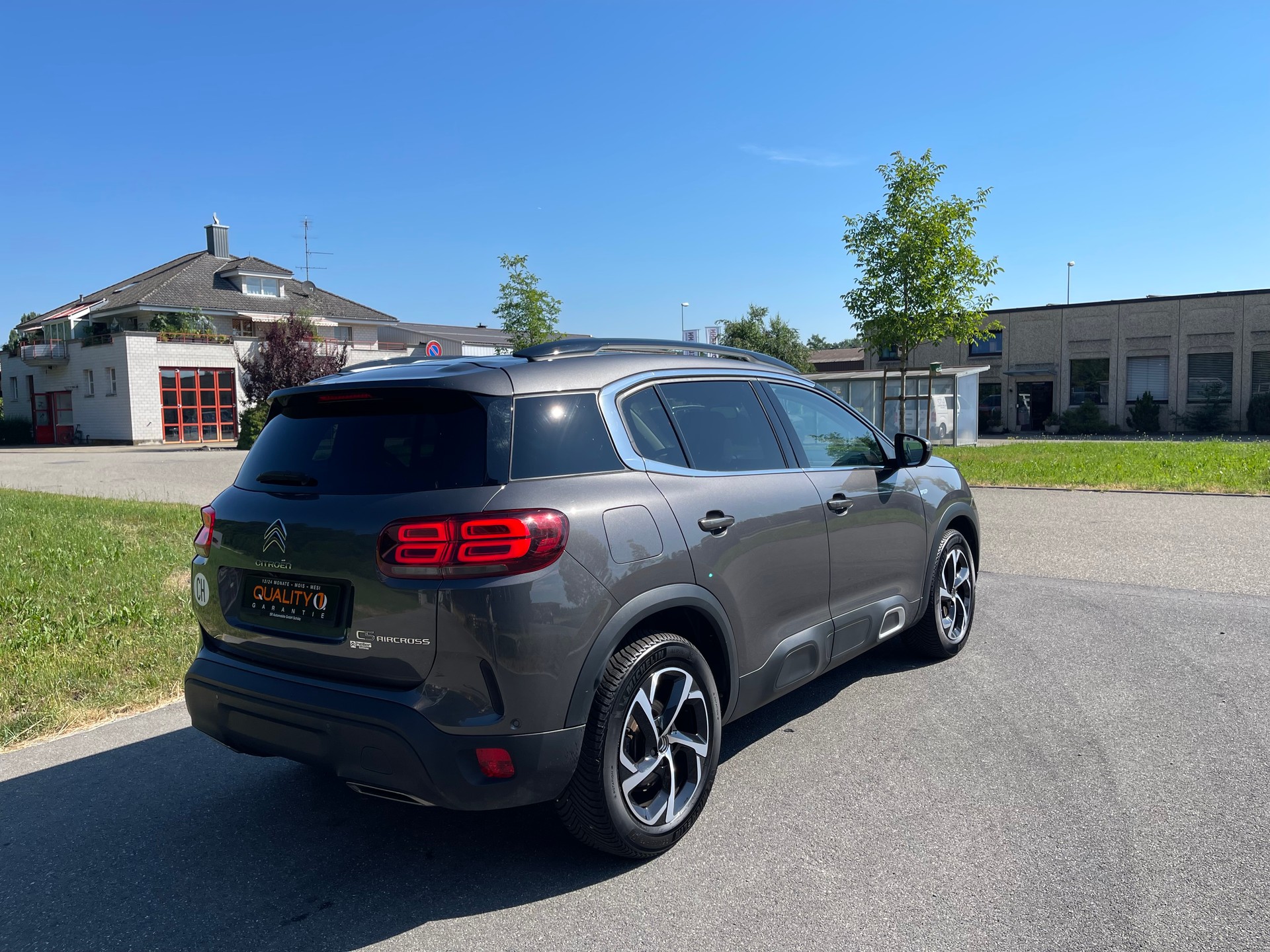 CITROEN C5 Aircross 1.6i PureTech Shine EAT8-image-4