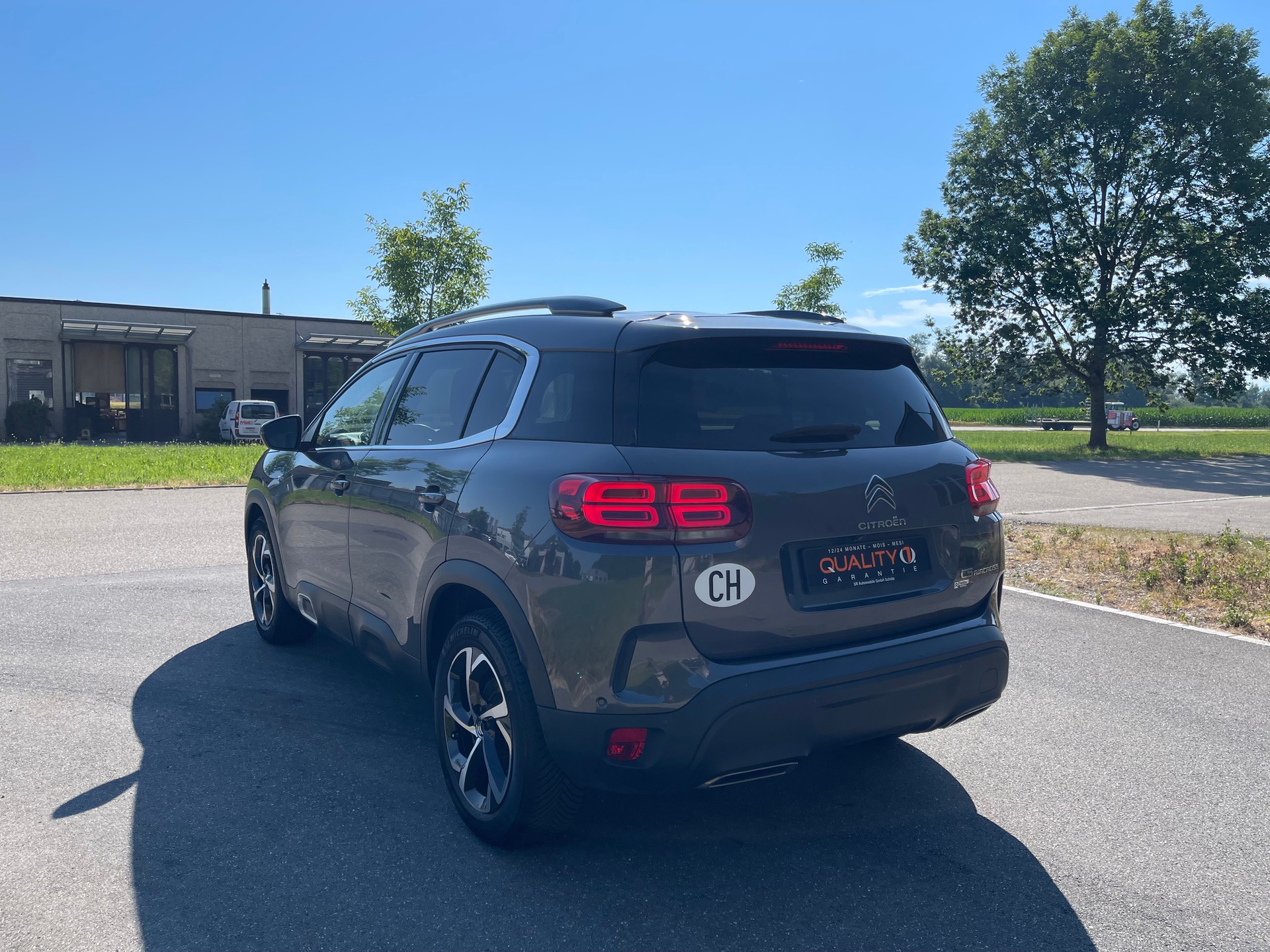 CITROEN C5 Aircross 1.6i PureTech Shine EAT8-image-2