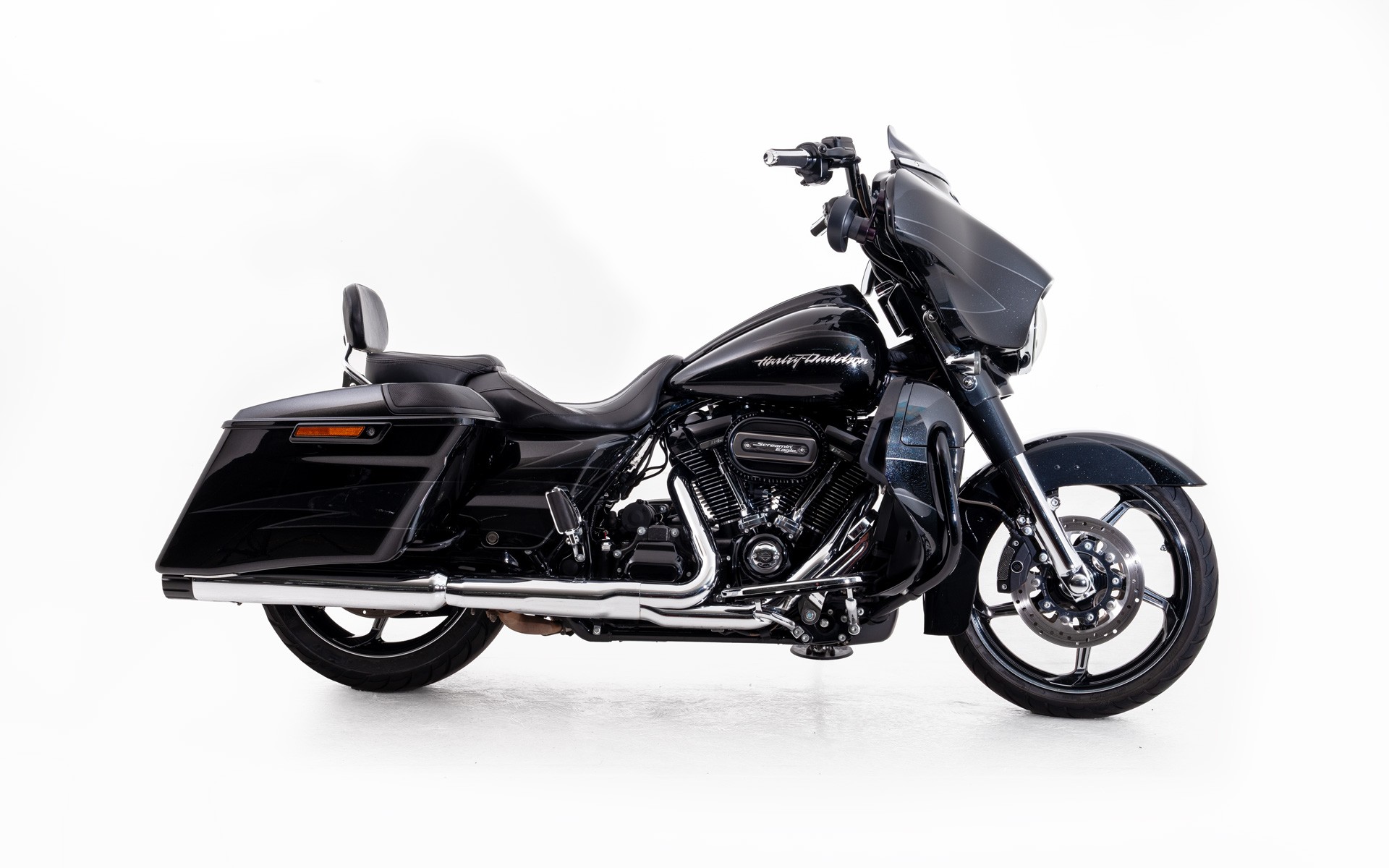 HARLEY-DAVIDSON FLHXSE Street Glide ABS CVO 114-image-1