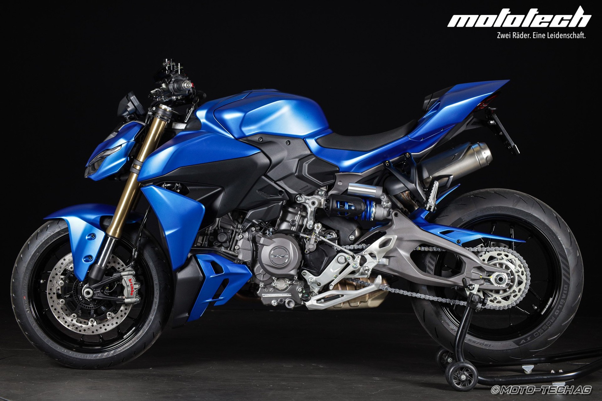 DUCATI Streetfighter V2 (35 / 88kW)-image-4
