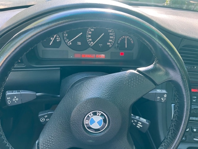 BMW 850i Handgeschalten-image-17