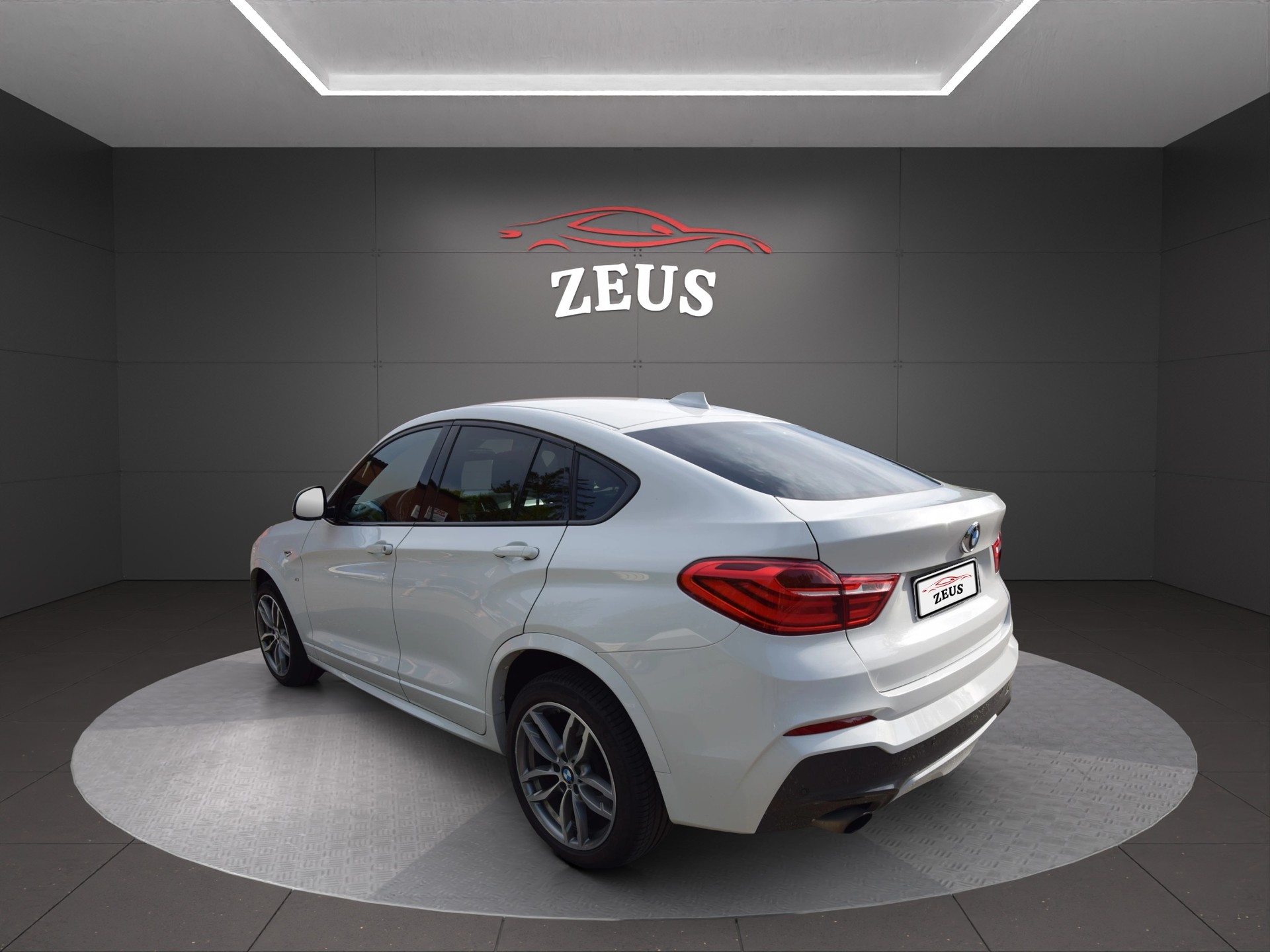 BMW X4 xDrive 20i M Sport Steptronic-showroom-element-2