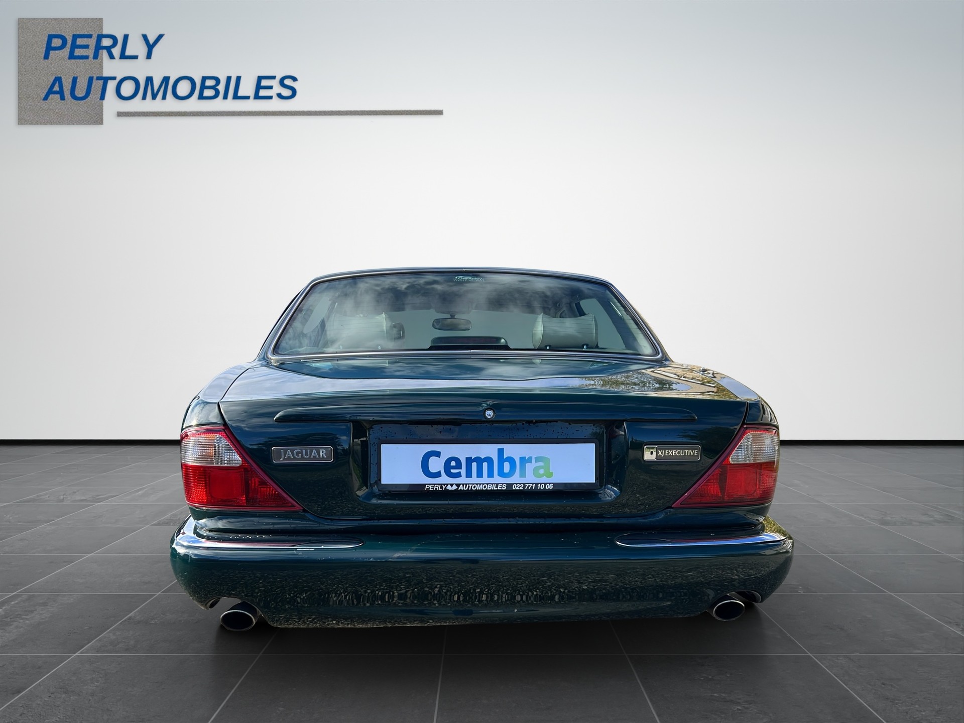 JAGUAR XJ 3.2 V8 Executive-image-4