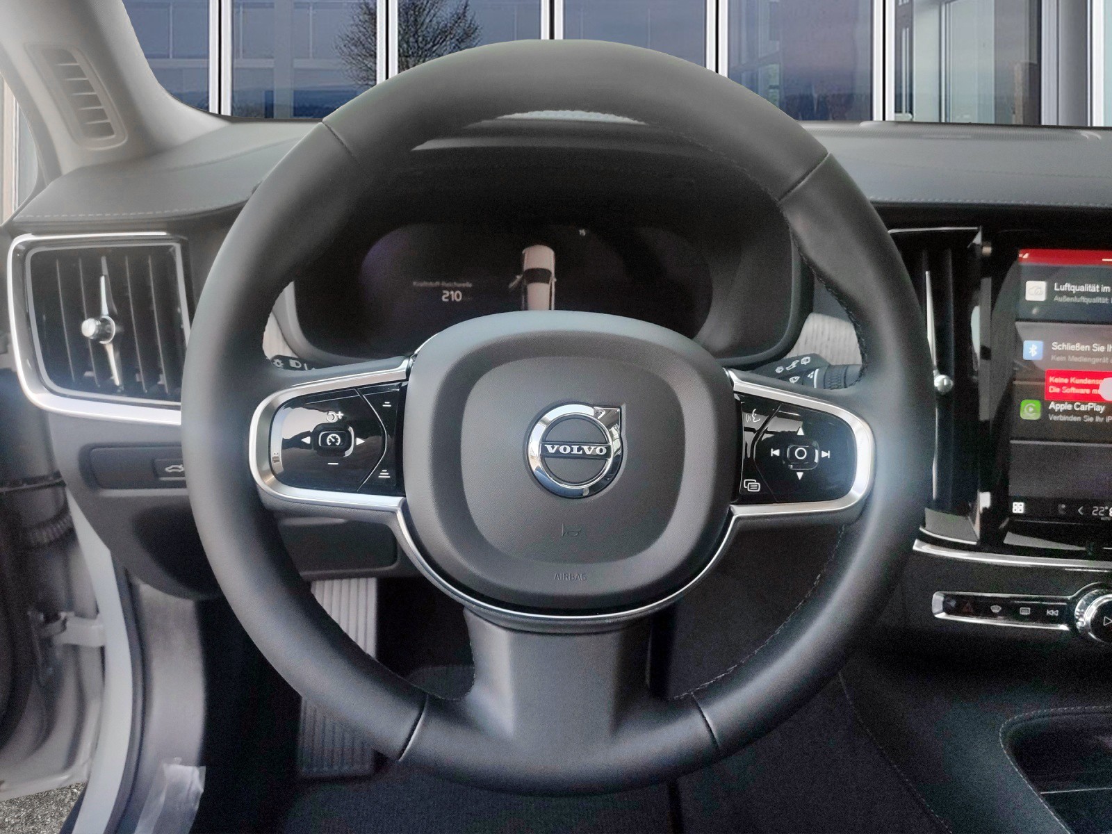 VOLVO V90 Cross Country 2.0 B4 Ultimate AWD-image-9
